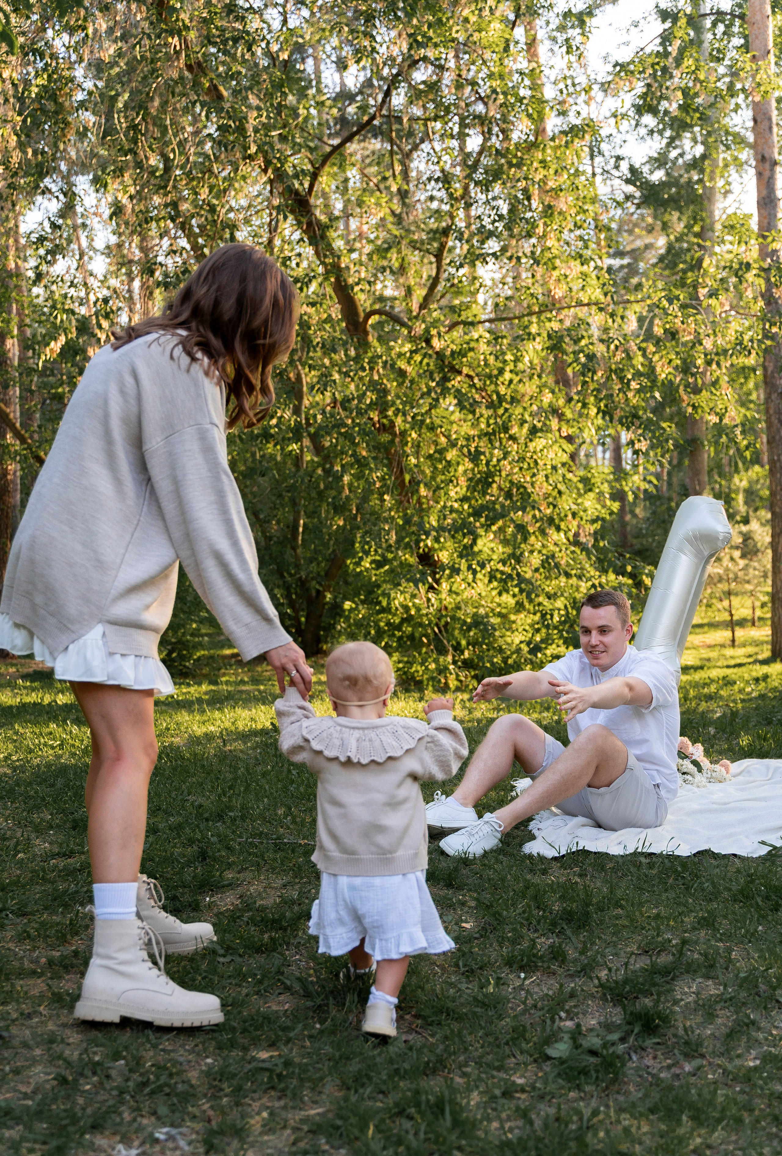 Виталя, Таня и Адель. Волик Мария