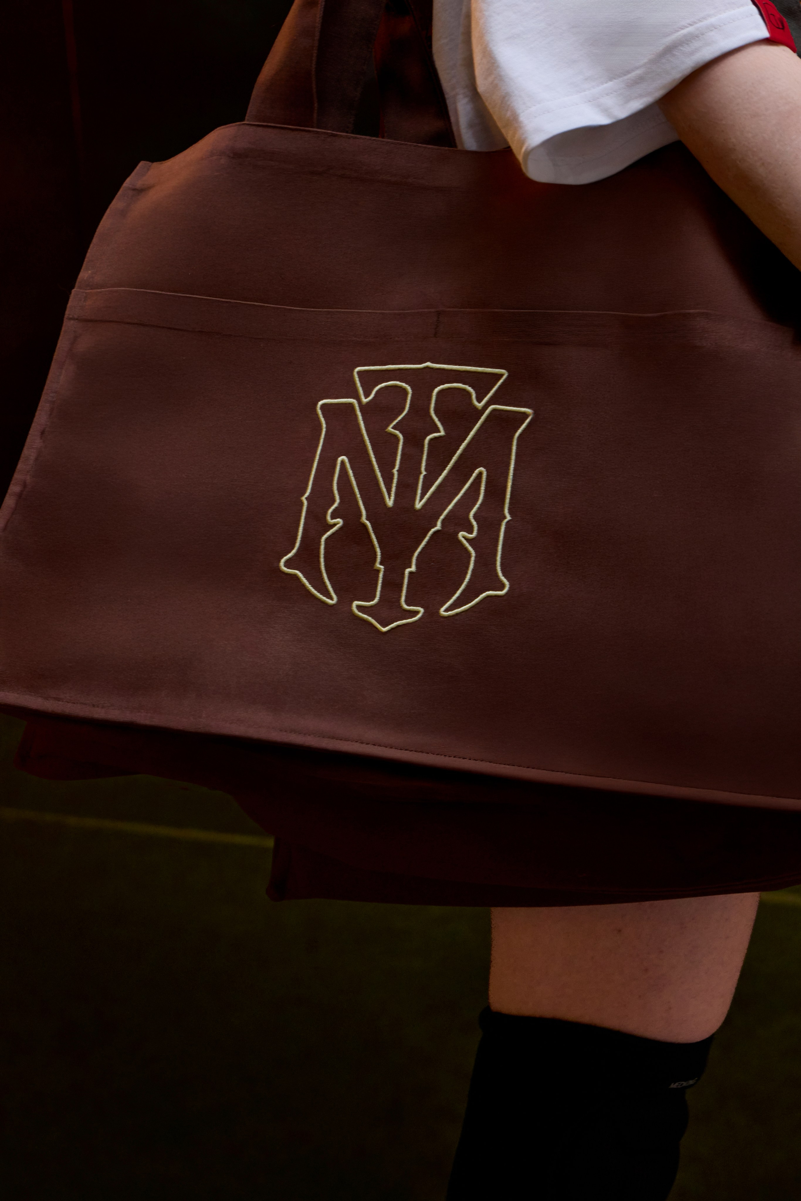 Thomas Mraz. Святослав Лебедев | Рекламный фотограф — Коммерческая съемка, Арт-дирекшн, AI-интеграция