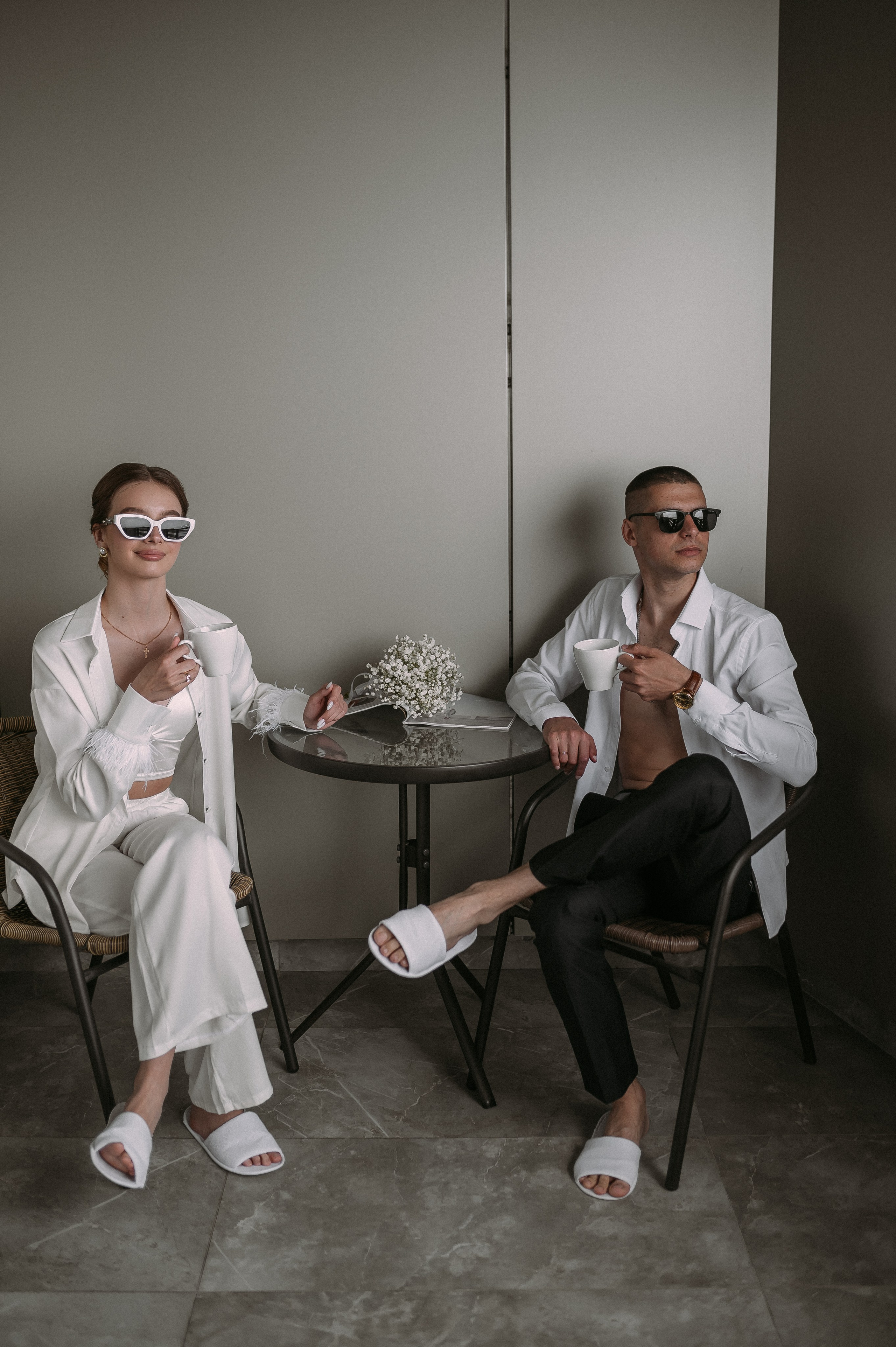 Свадебное утро и прогулка красивой яркой пары. Свадебный и семейный фотограф в Симферополе Дарья Маркова