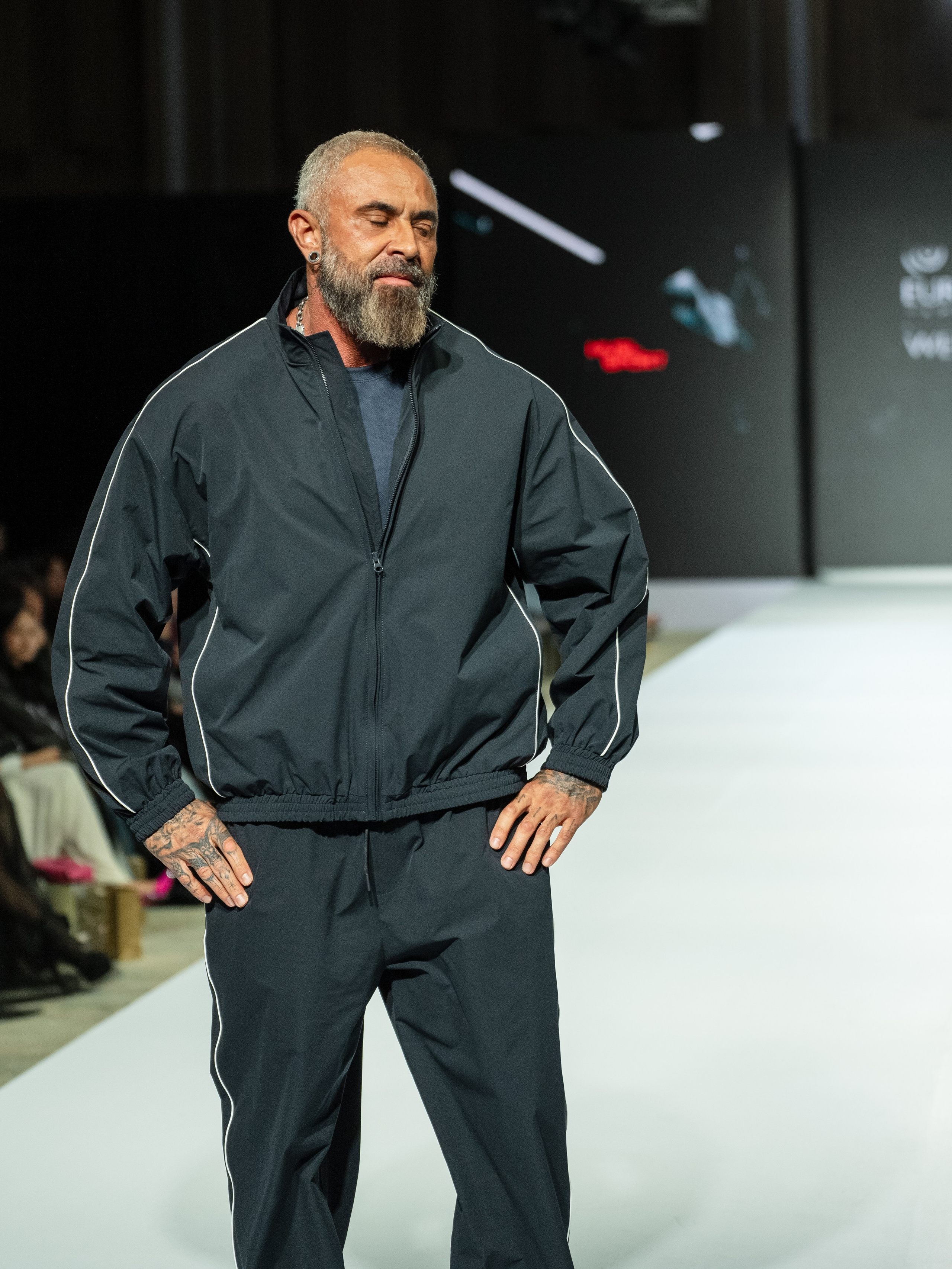 EURASIAN FASHION WEEK Husl Sport. Сайт Алматинского НЮ АРТ, будуар и фэшн фотографа Дениса Карпенко