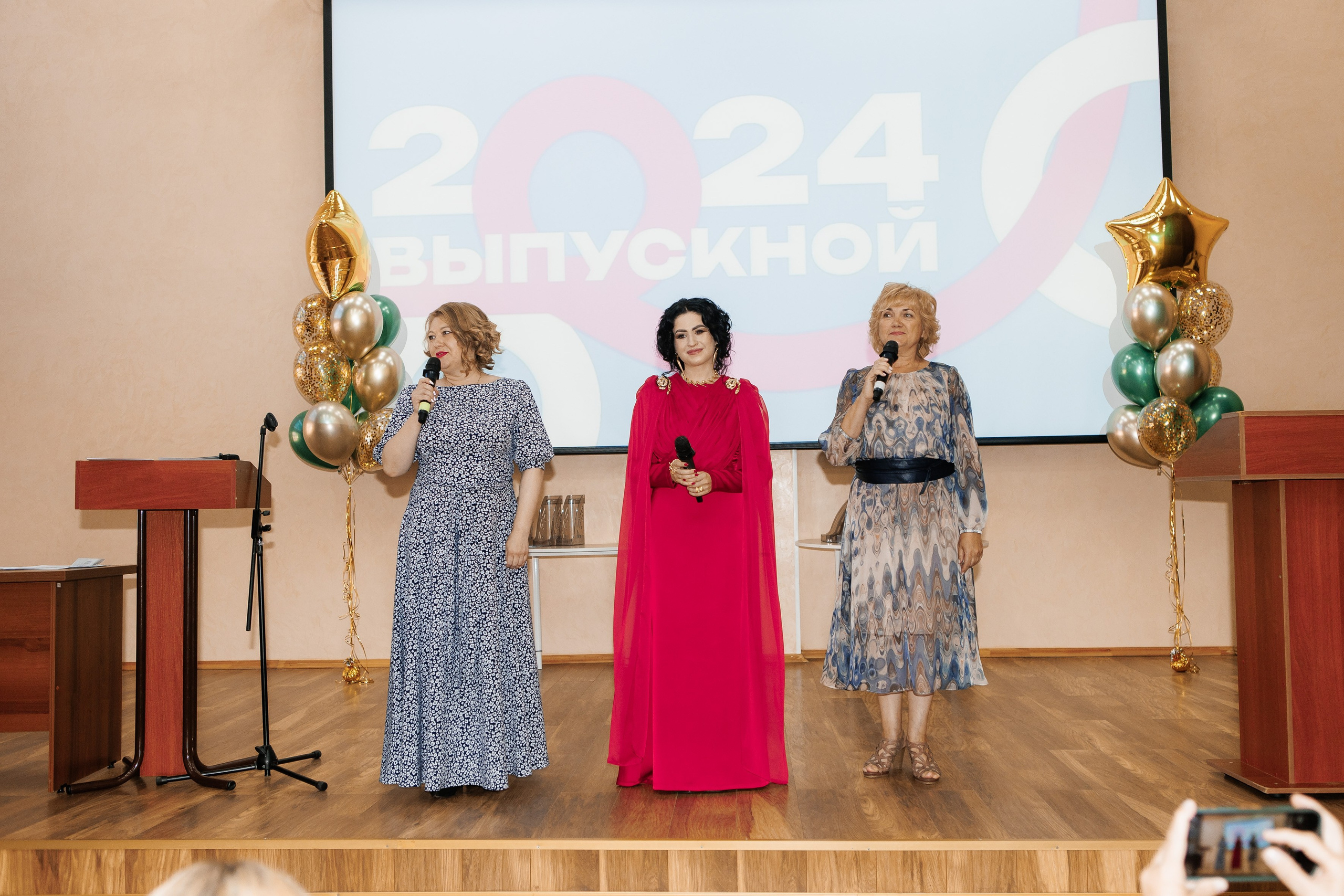 Выпускной Гимназия 12 2024 г. Свадебный и портретный Фотограф в Липецке Дмитрий Котюков