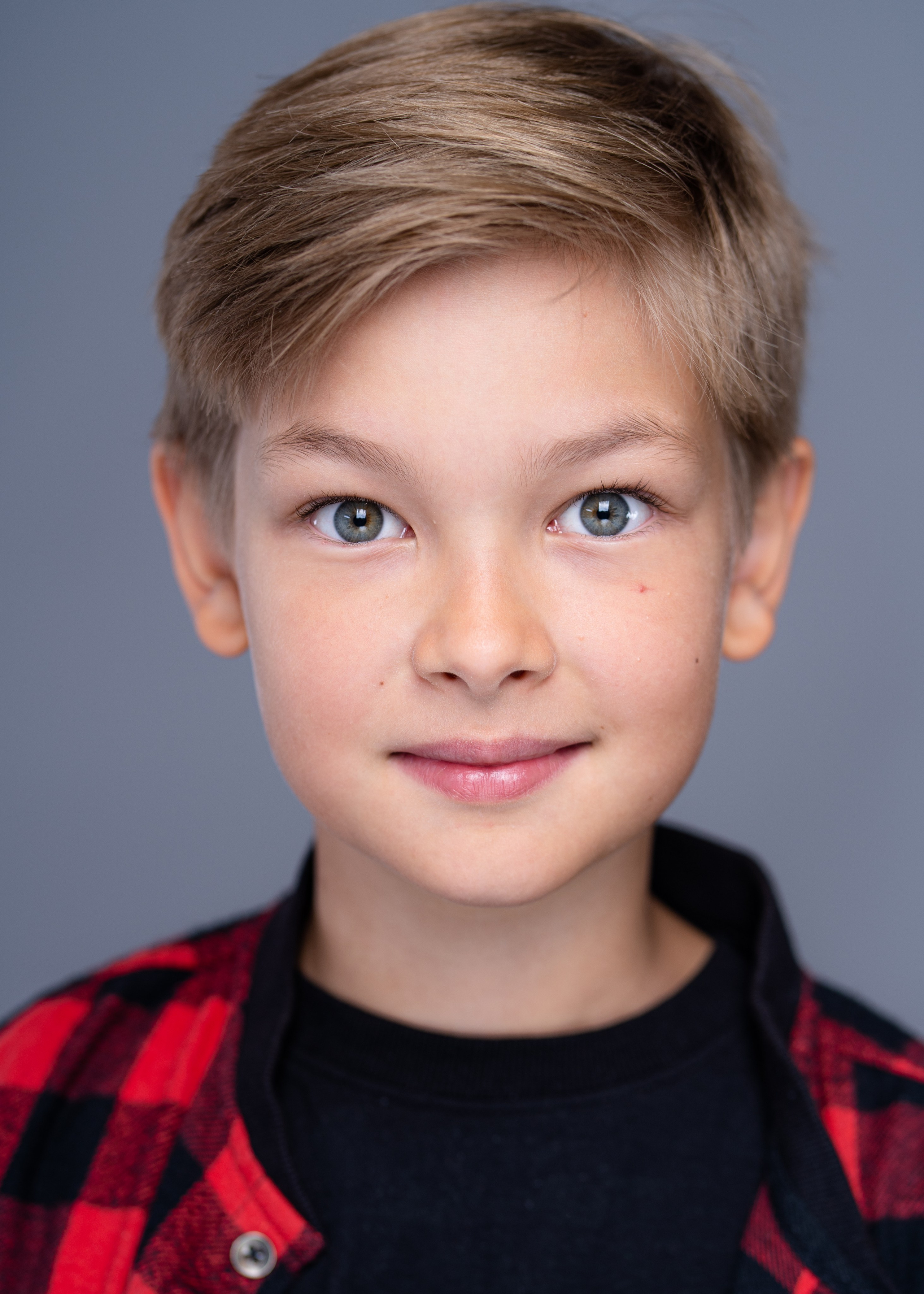 ЯРОМИР. Портретный фотограф. Актёрское портфолио