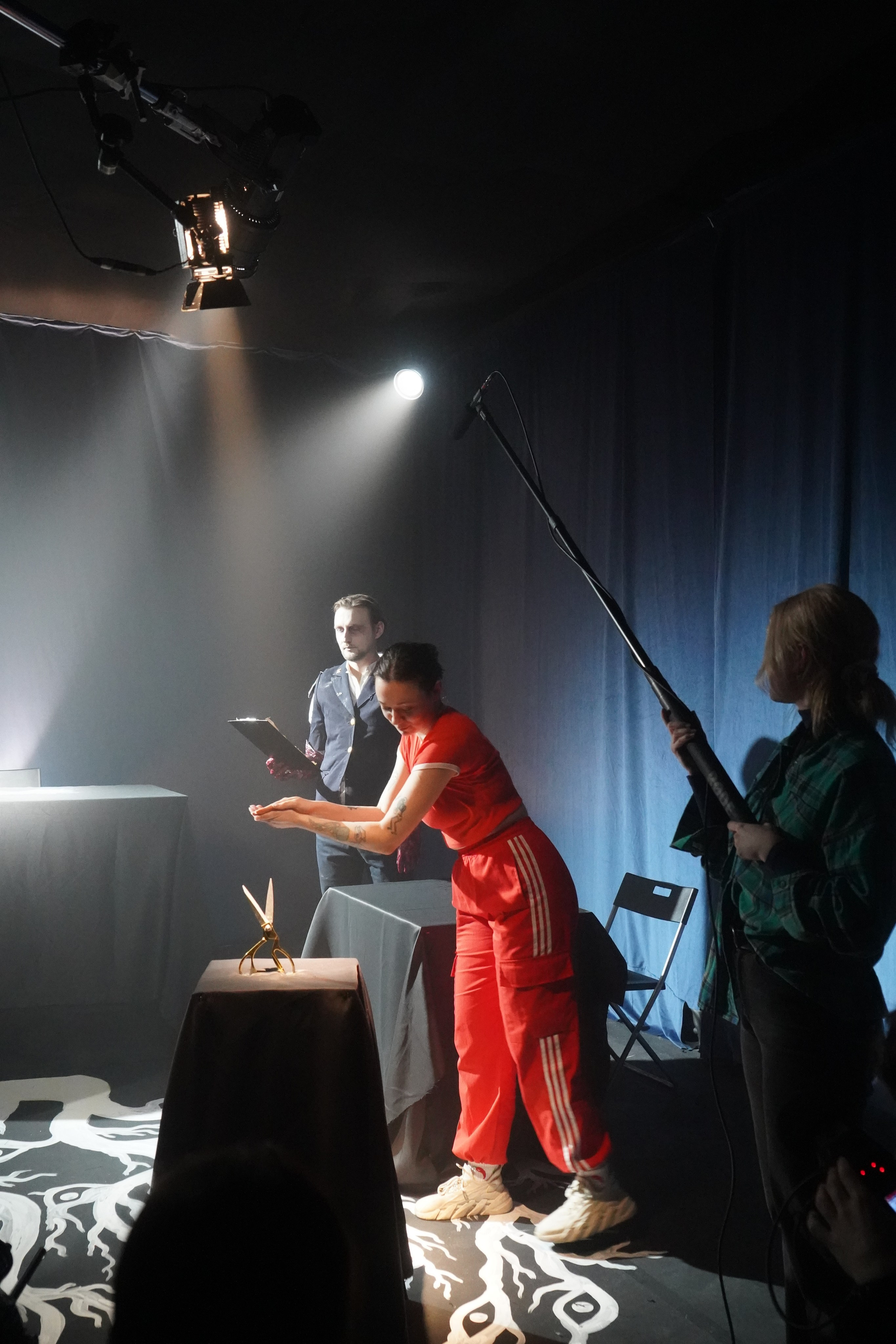 К/м Экзистенциальные ножницы (реж. Н.Григорьева). Главная