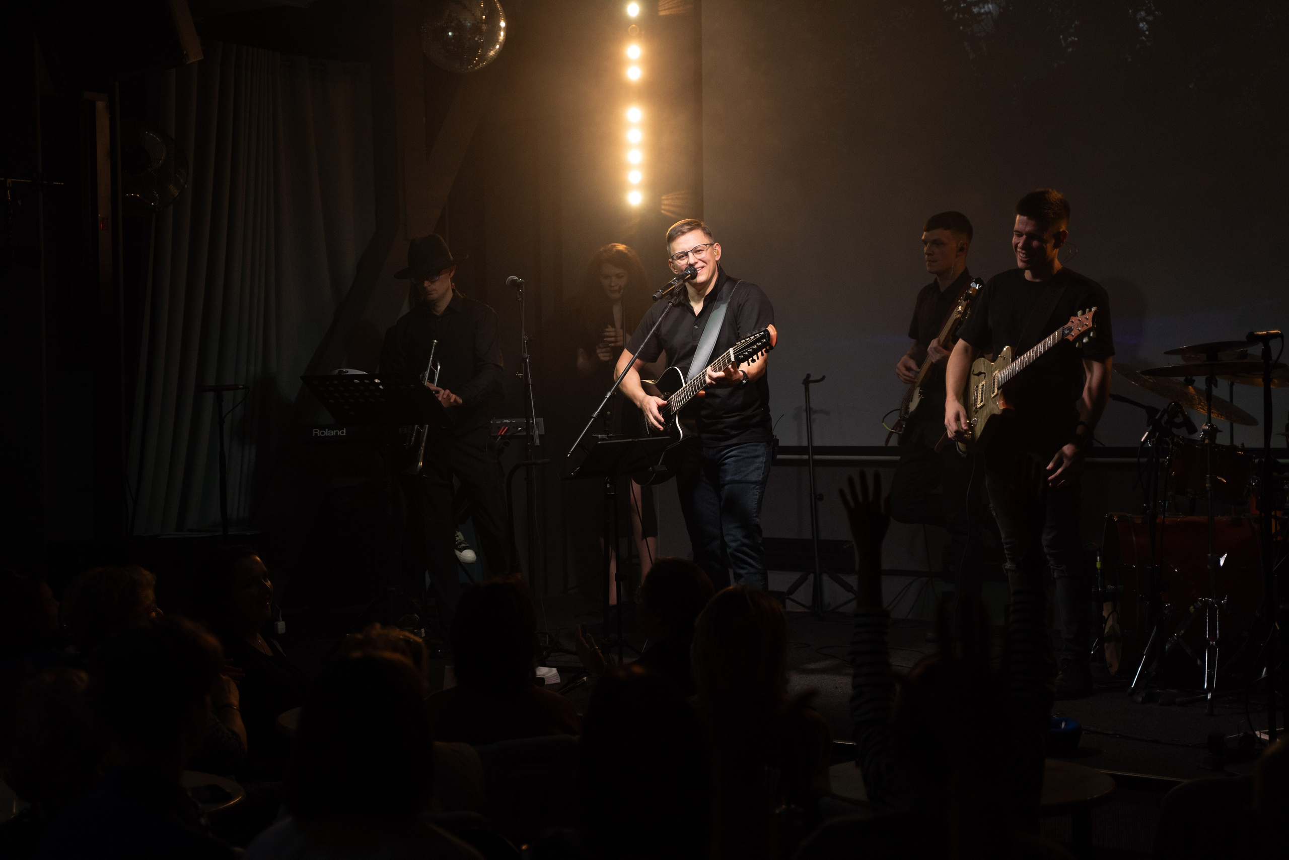 Концерт Олега Покусаева. Главная