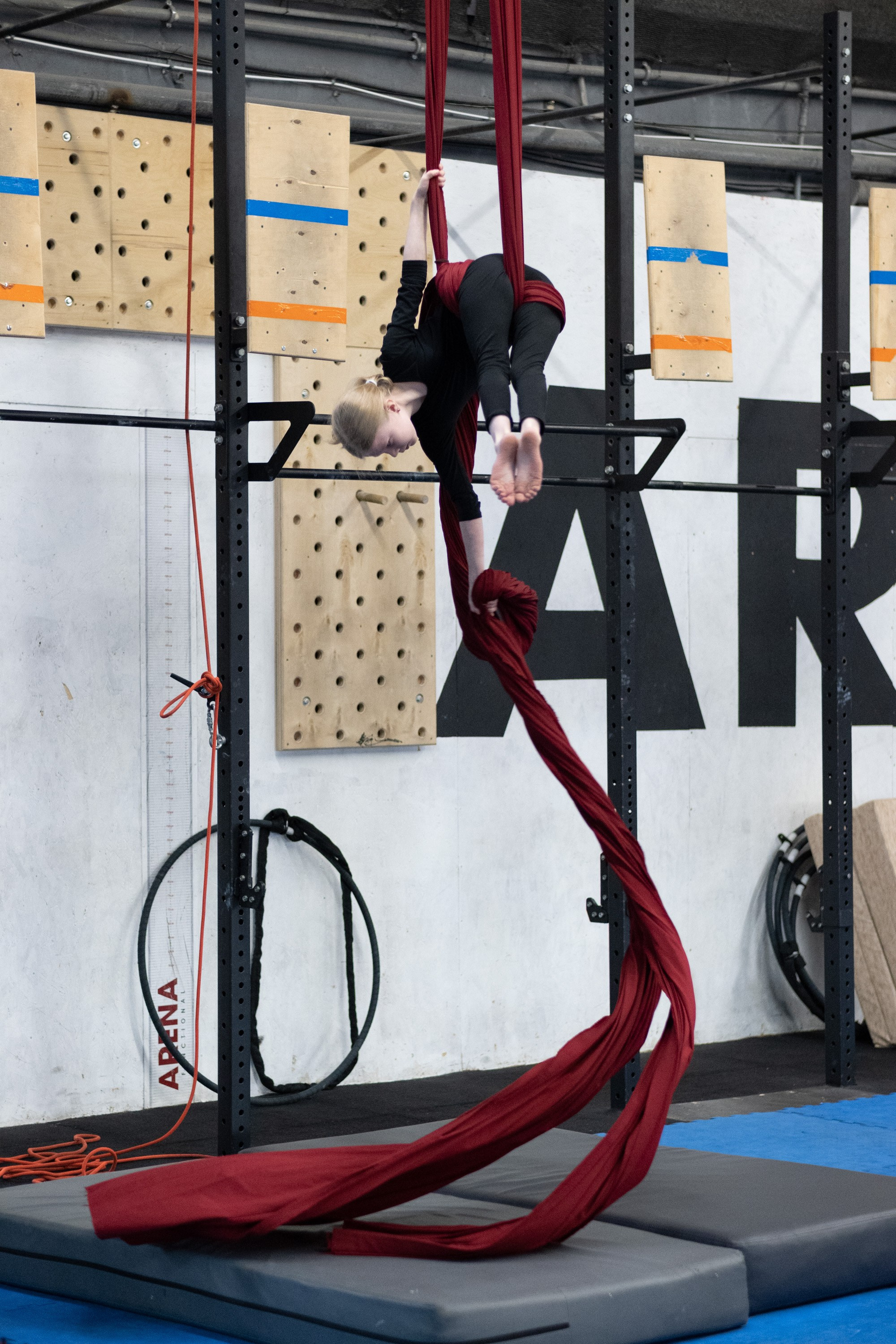 Внутриклубные соревнования по воздушной гимнастике 02.04.23