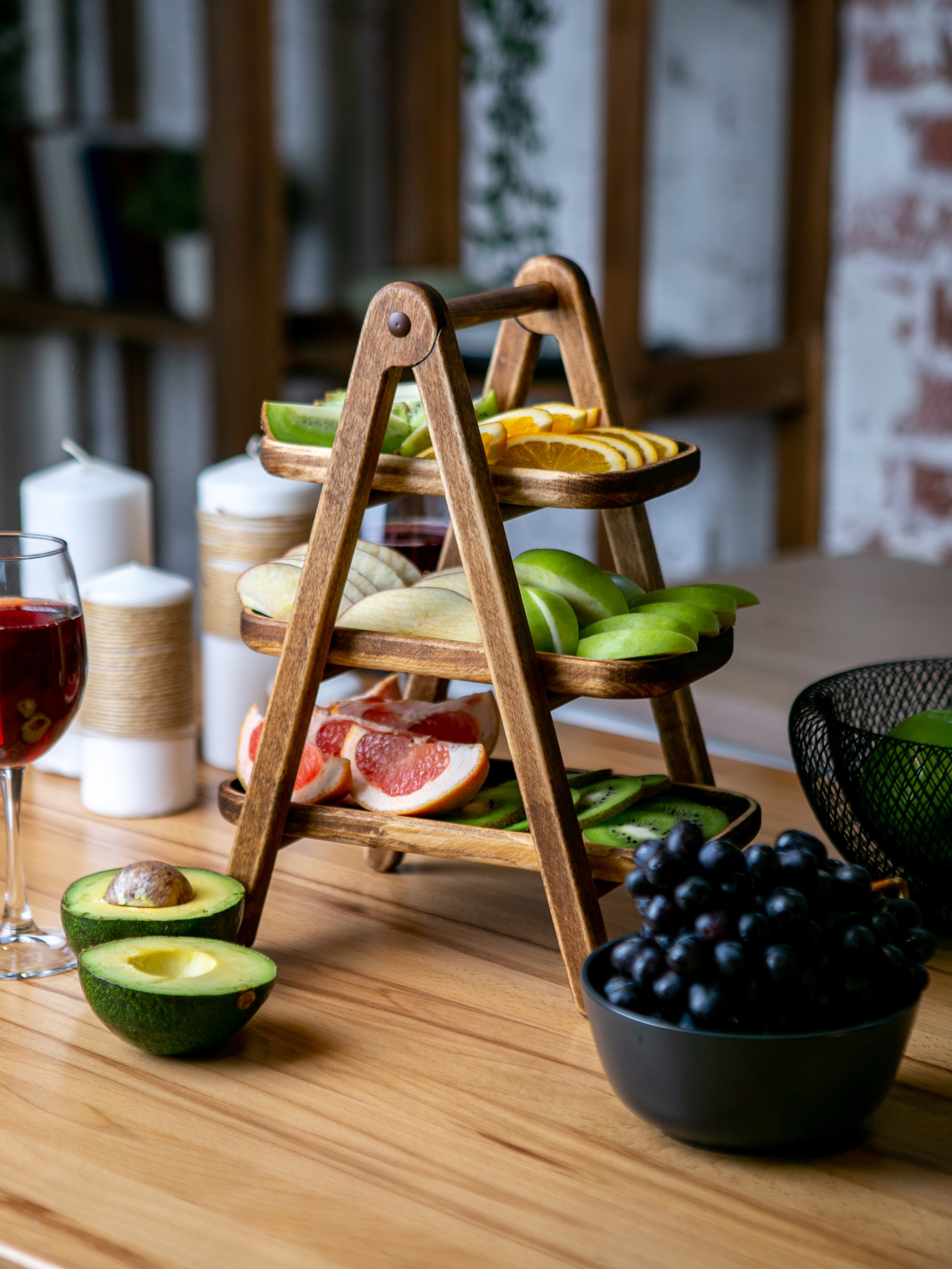 Подносы и этажерки. Контент фотограф, съемка для маркетплейсов, фуд съемка и репортажи в Новосибирске Ралия Галеева