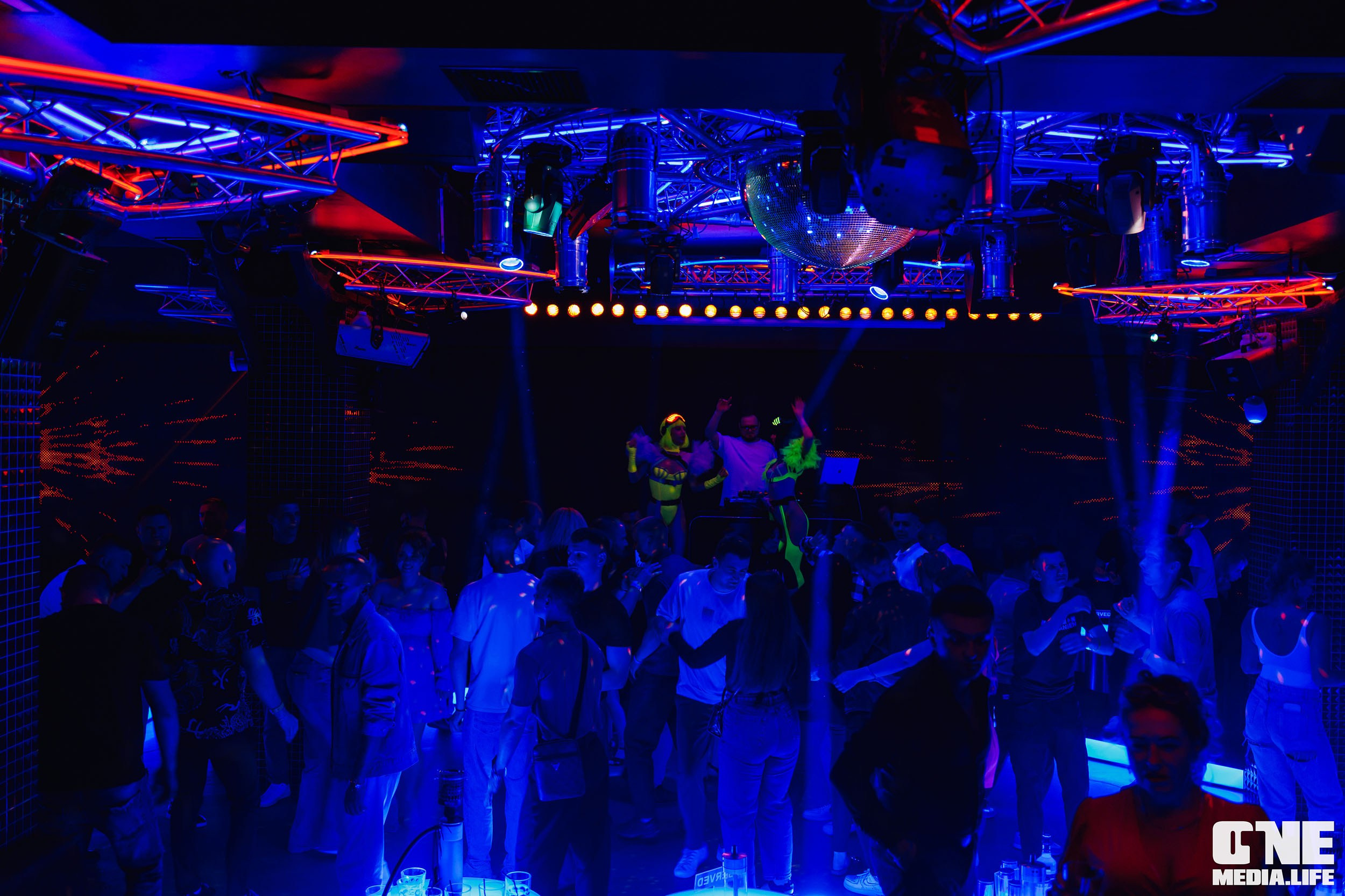 Фоторепортаж из РК Планета. One Media Life: фоторепортажи, фотоотчеты с мероприятий и заведений