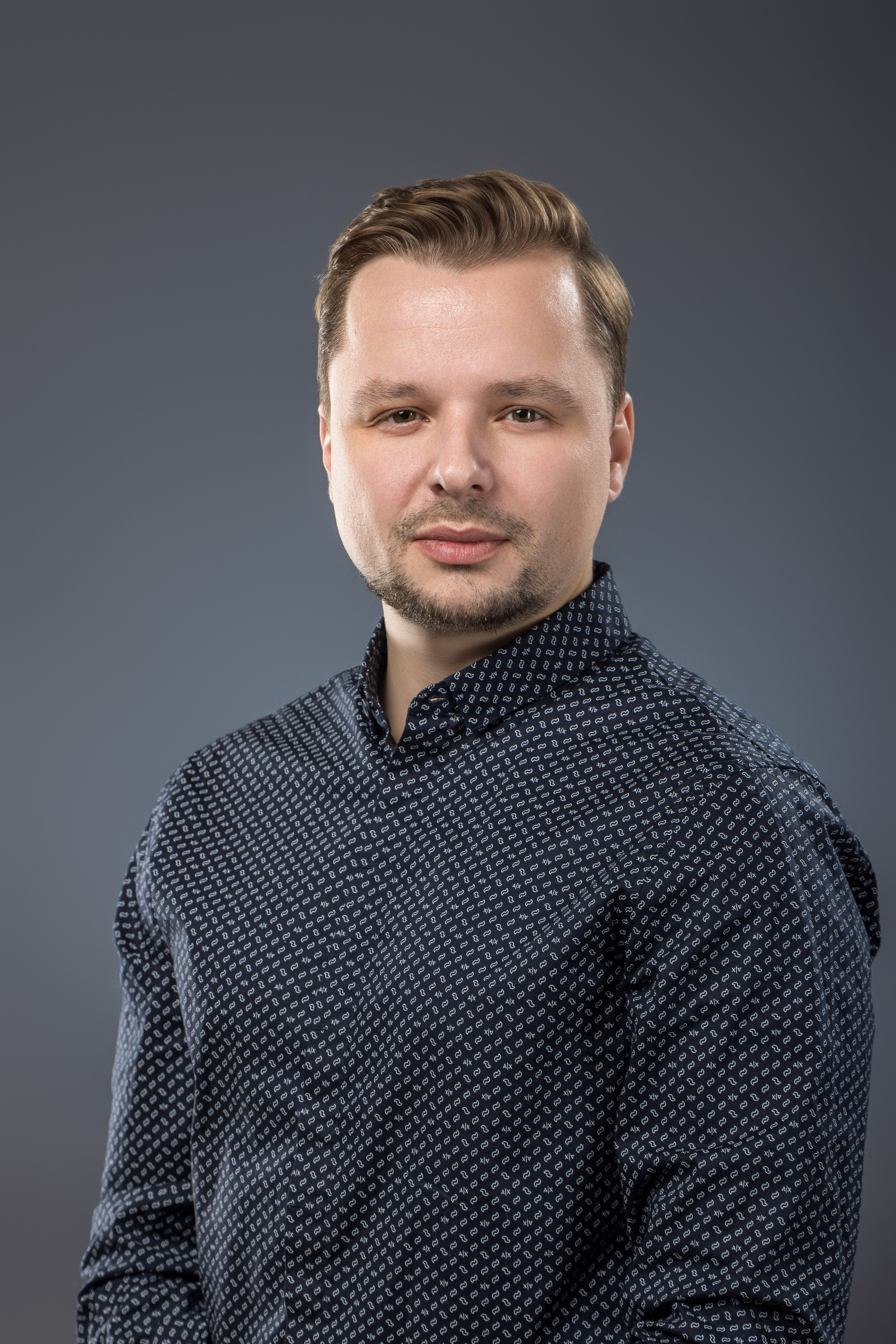 Антон, портретный фотосет. Фотограф Андрей Зикеев, фотостудия AzArt Studio в Москве