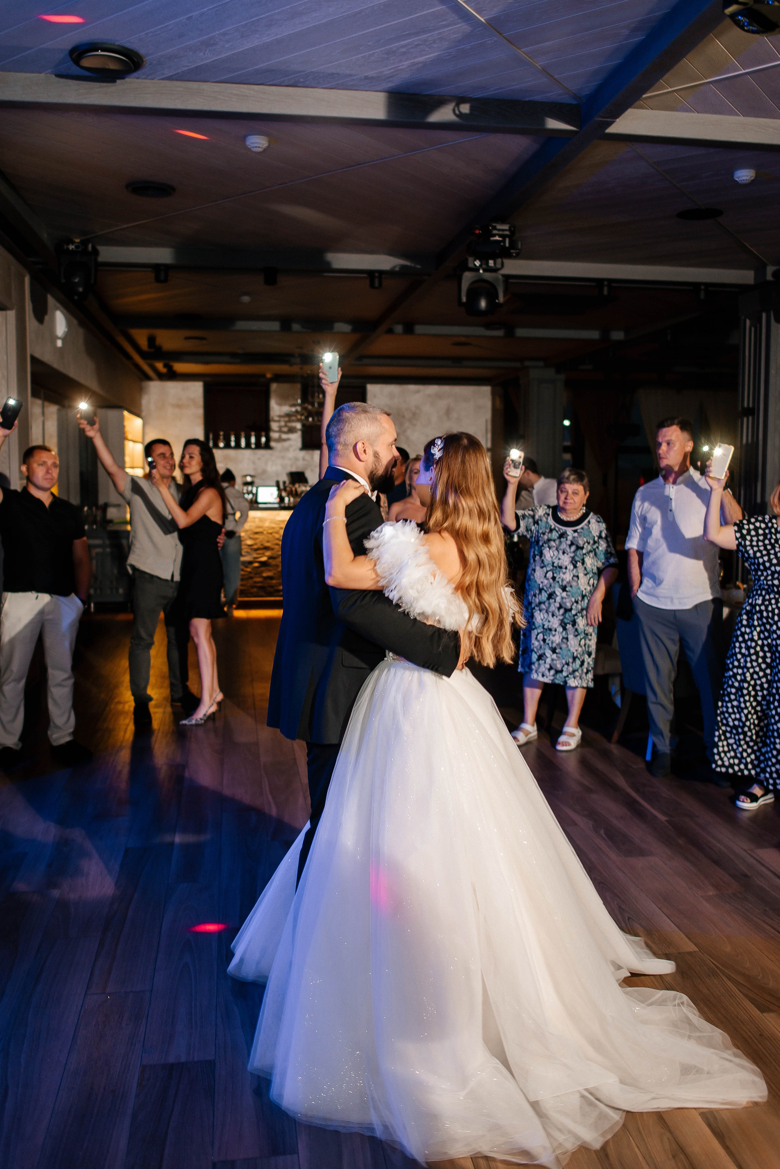 Антон и Олеся. Свадебный фотограф Курск Артем Духтанов