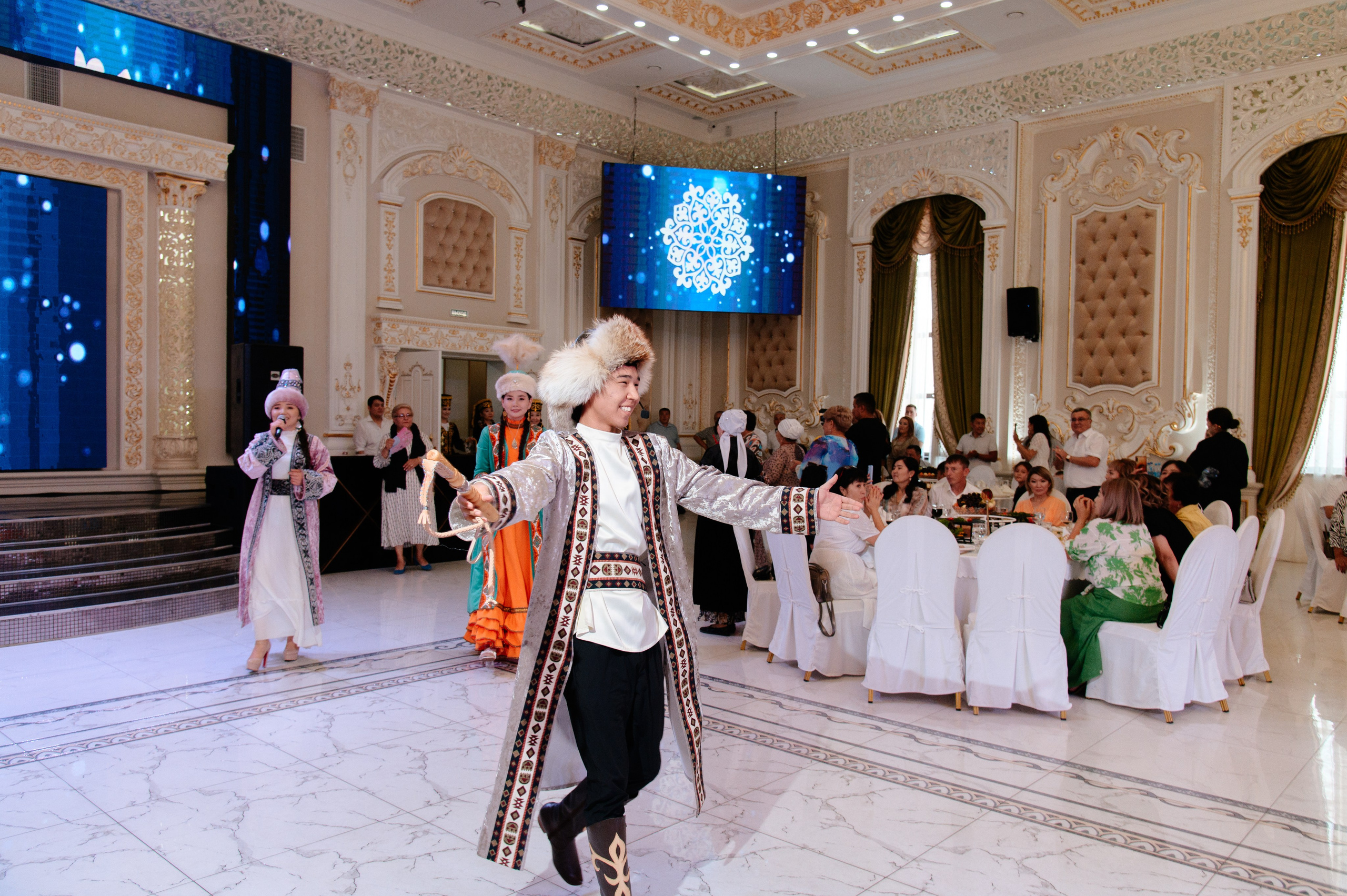 Алуа — съемка Кыз узату в Караганде. Свадебный фотограф Караганда