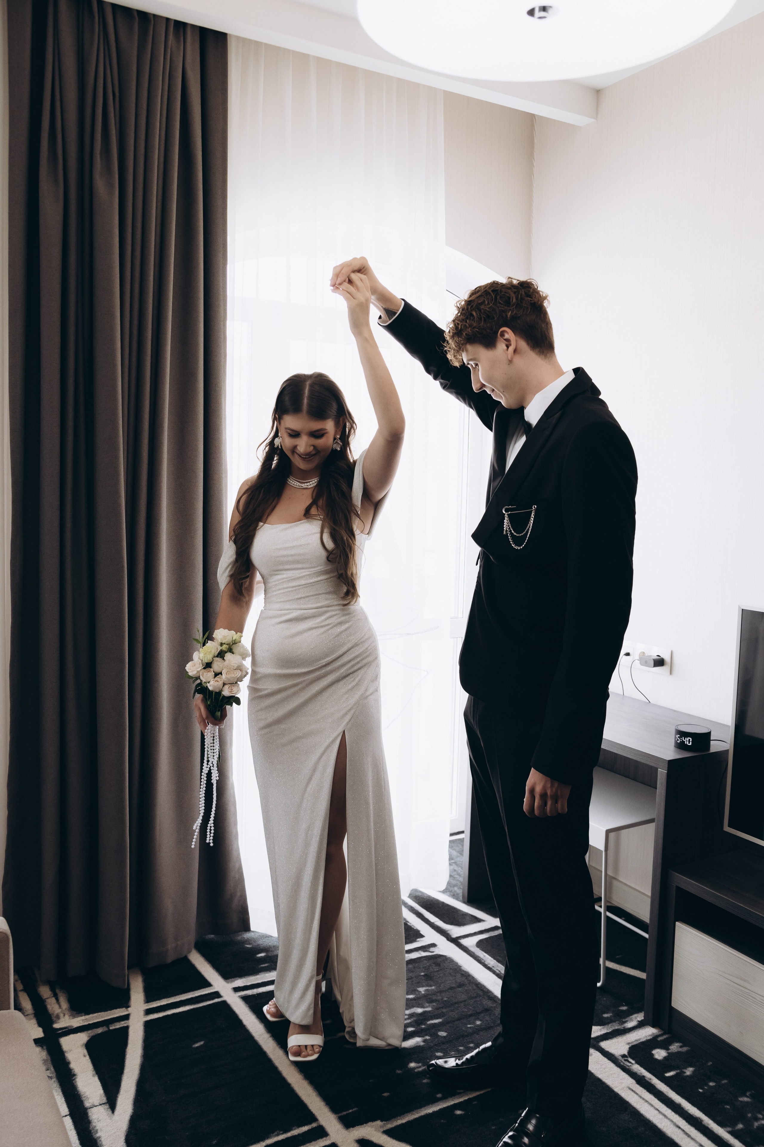 03.08.25 Артем & Анастасия. Свадебный и семейный фотограф в Новосибирске Дарья Кель