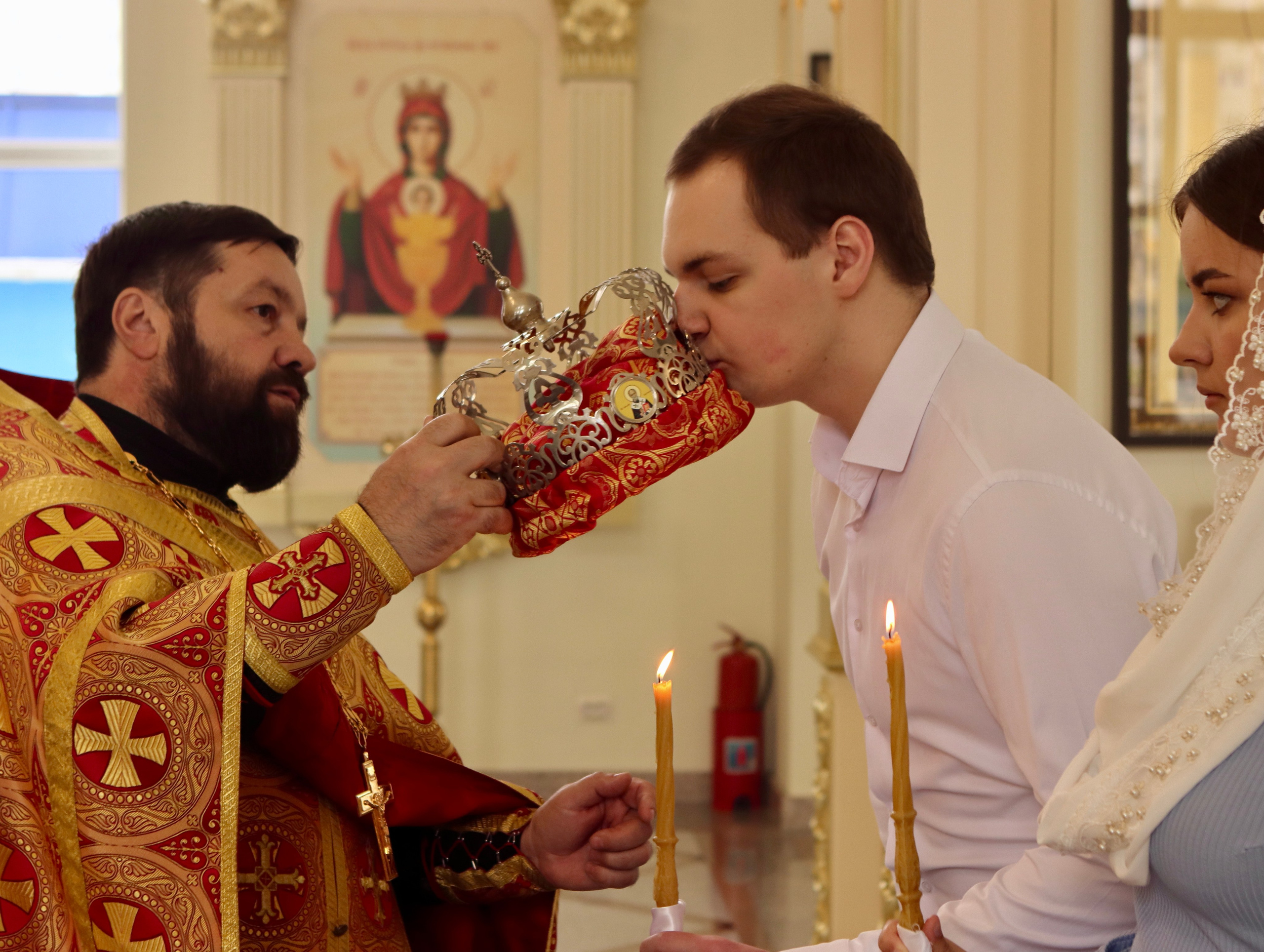 Екатерина и Александр — таинство венчание. Фотограф в Курске Смирнов Евгений