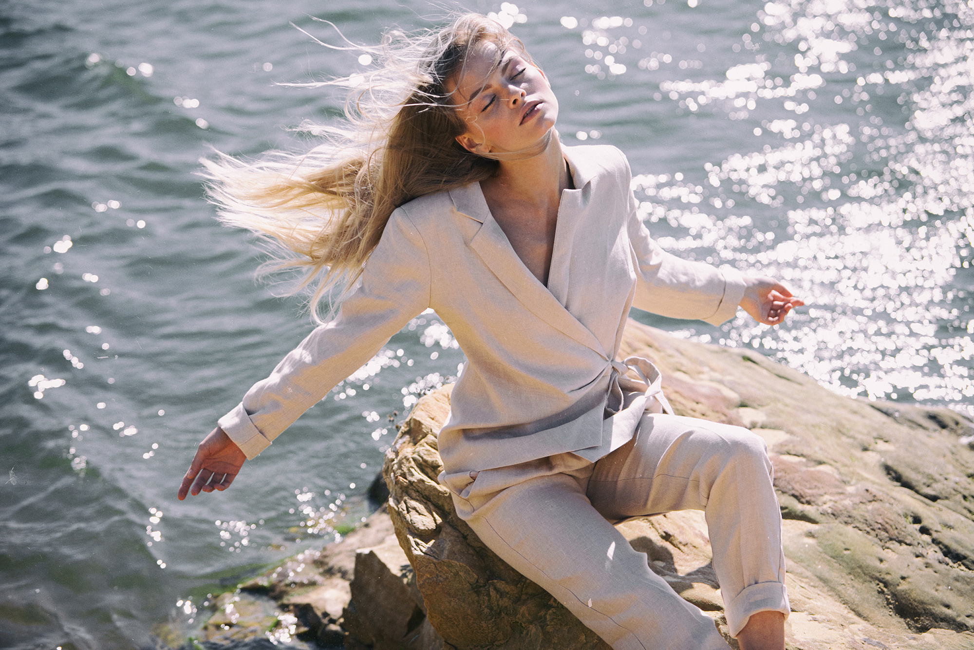 Съемка лукбука для бренда одежды. Фотограф Продюсер в горах КБР / Москва  Нальчик Горы