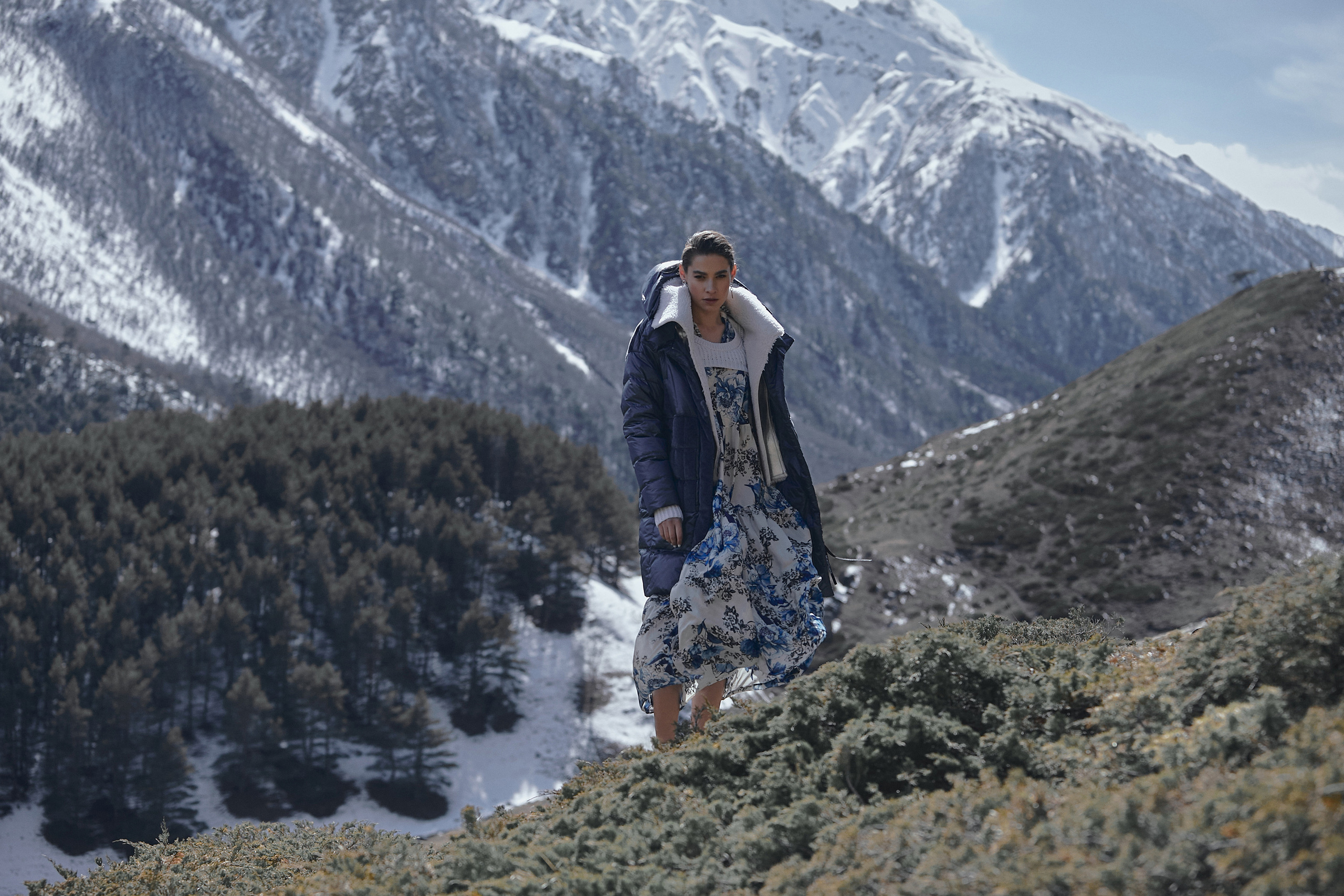 Имиджевая съемка для брендов в горах. Фотограф Продюсер в горах КБР / Москва  Нальчик Горы