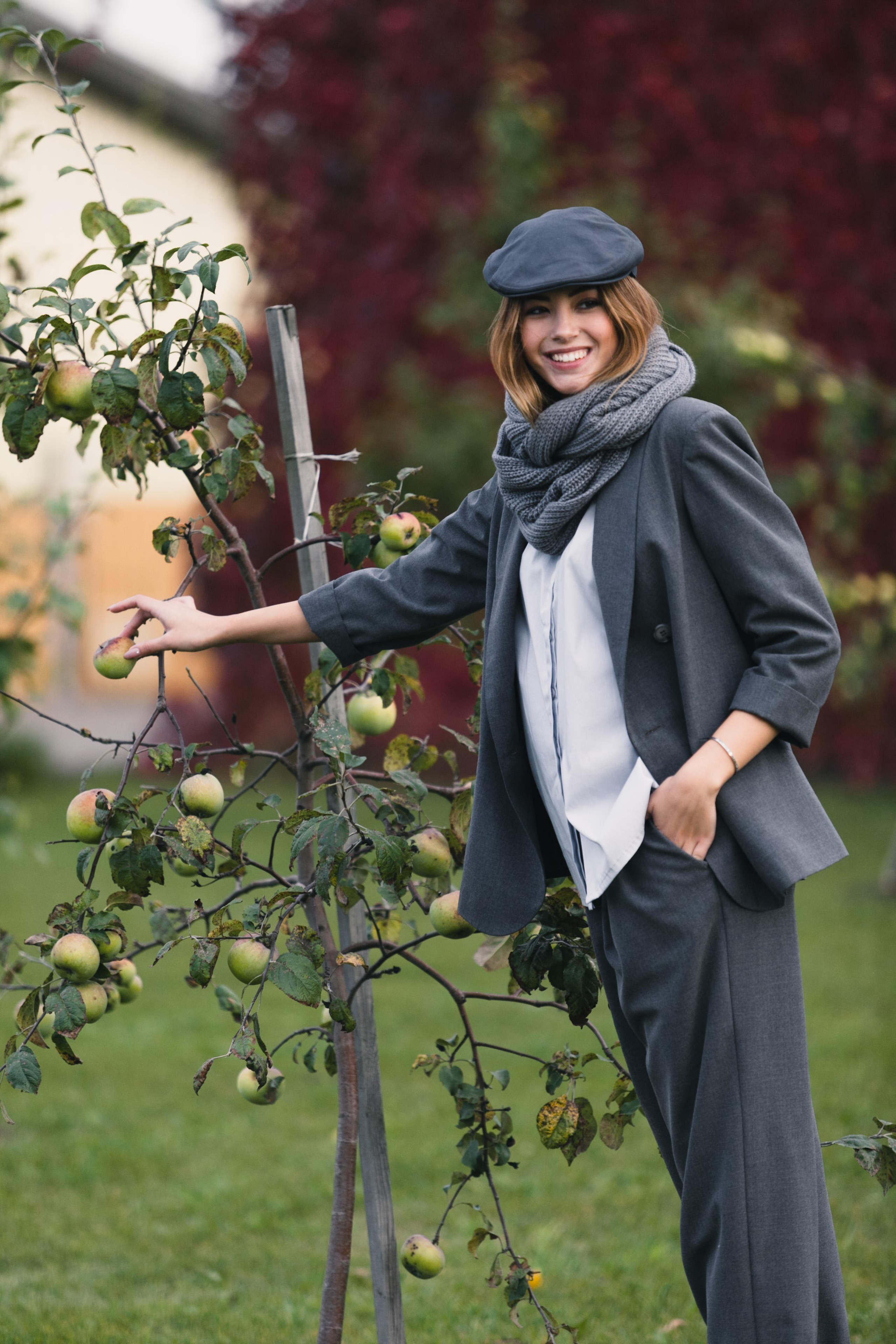Съемка лукбука для бренда верхней одежды в Москве. Фотограф Продюсер в горах КБР / Москва  Нальчик Горы