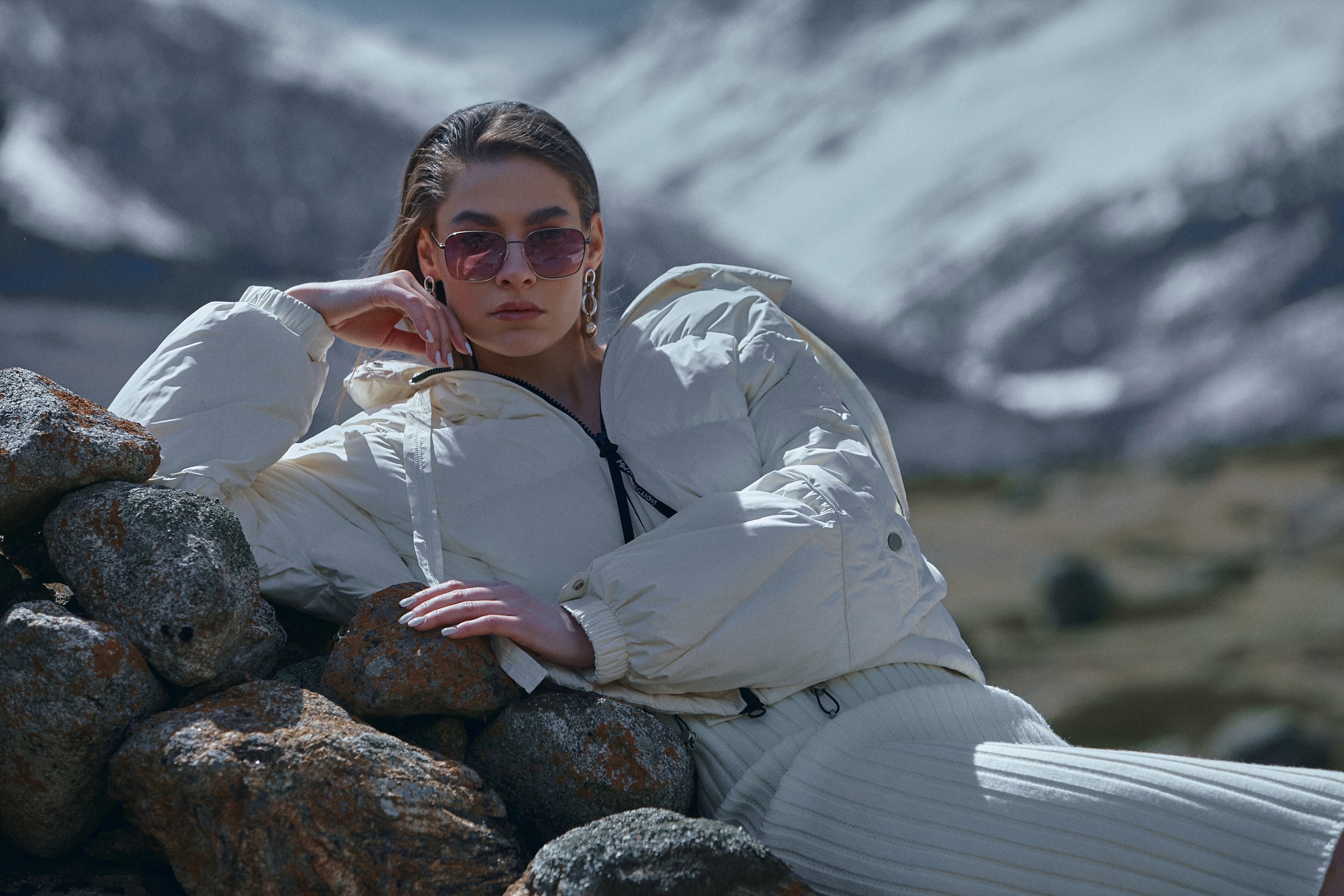 Имиджевая съемка для брендов в горах. Фотограф Продюсер в горах КБР / Москва  Нальчик Горы