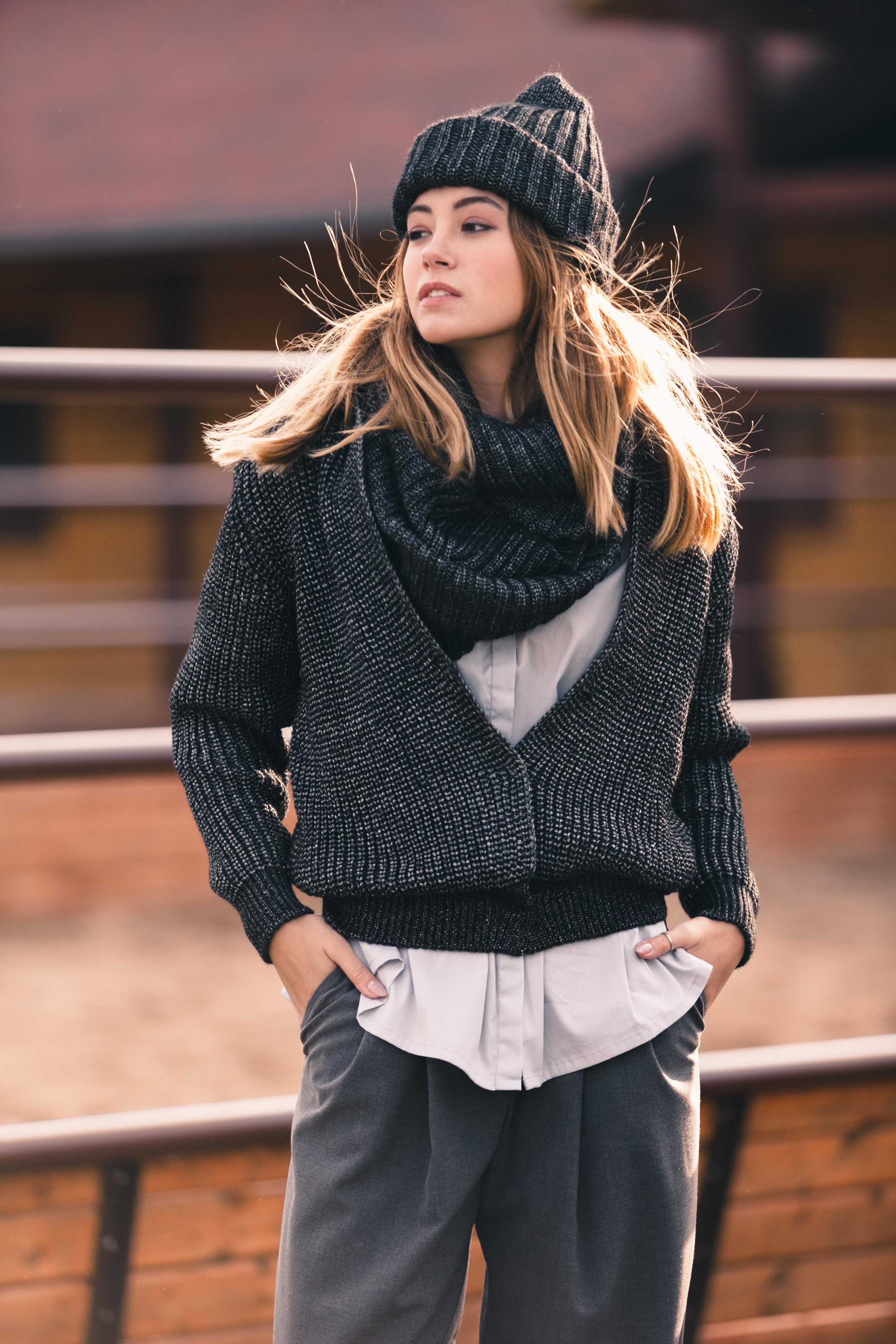 Съемка лукбука для бренда верхней одежды в Москве. Фотограф Продюсер в горах КБР / Москва  Нальчик Горы