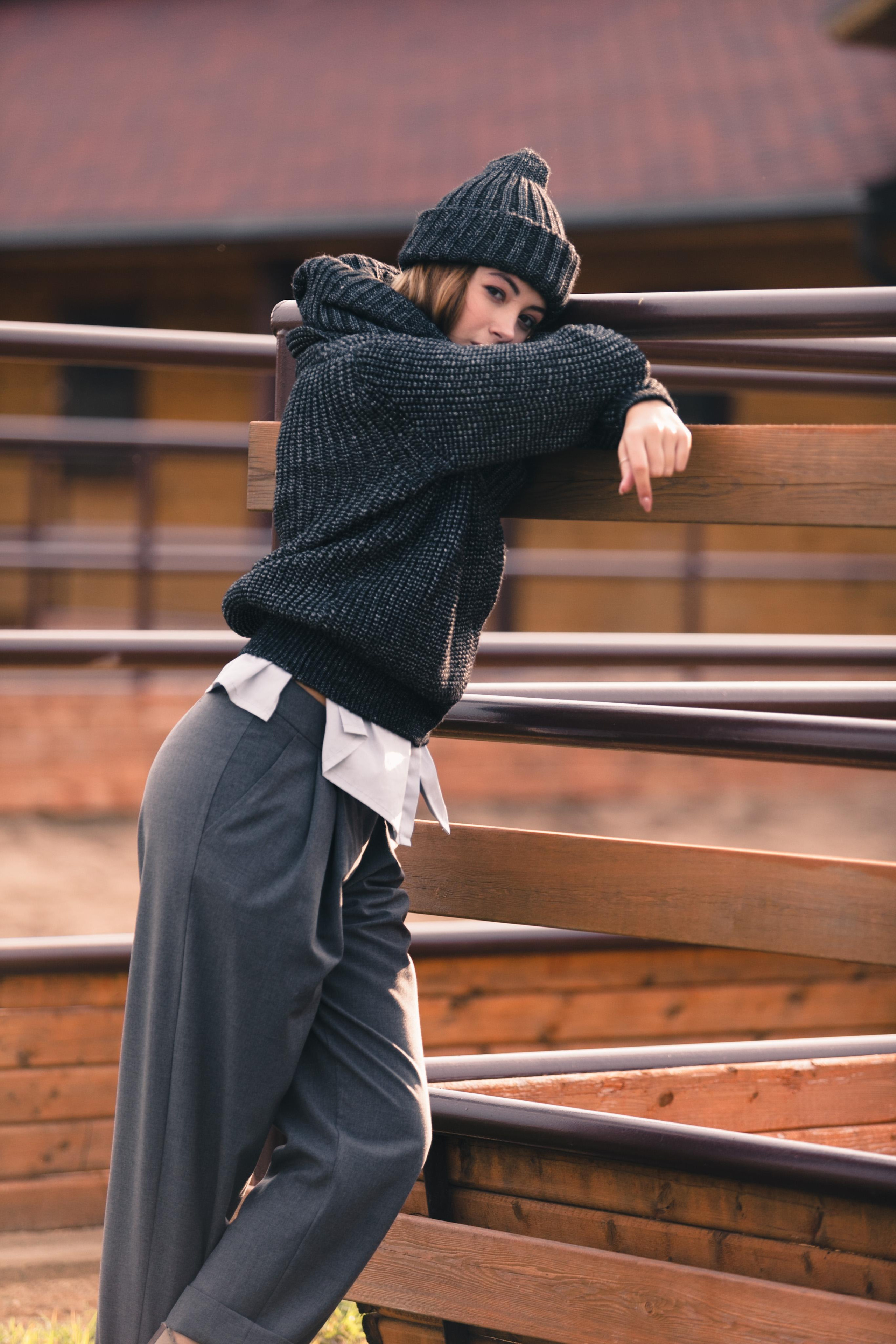 Съемка лукбука для бренда верхней одежды в Москве. Фотограф Продюсер в горах КБР / Москва  Нальчик Горы