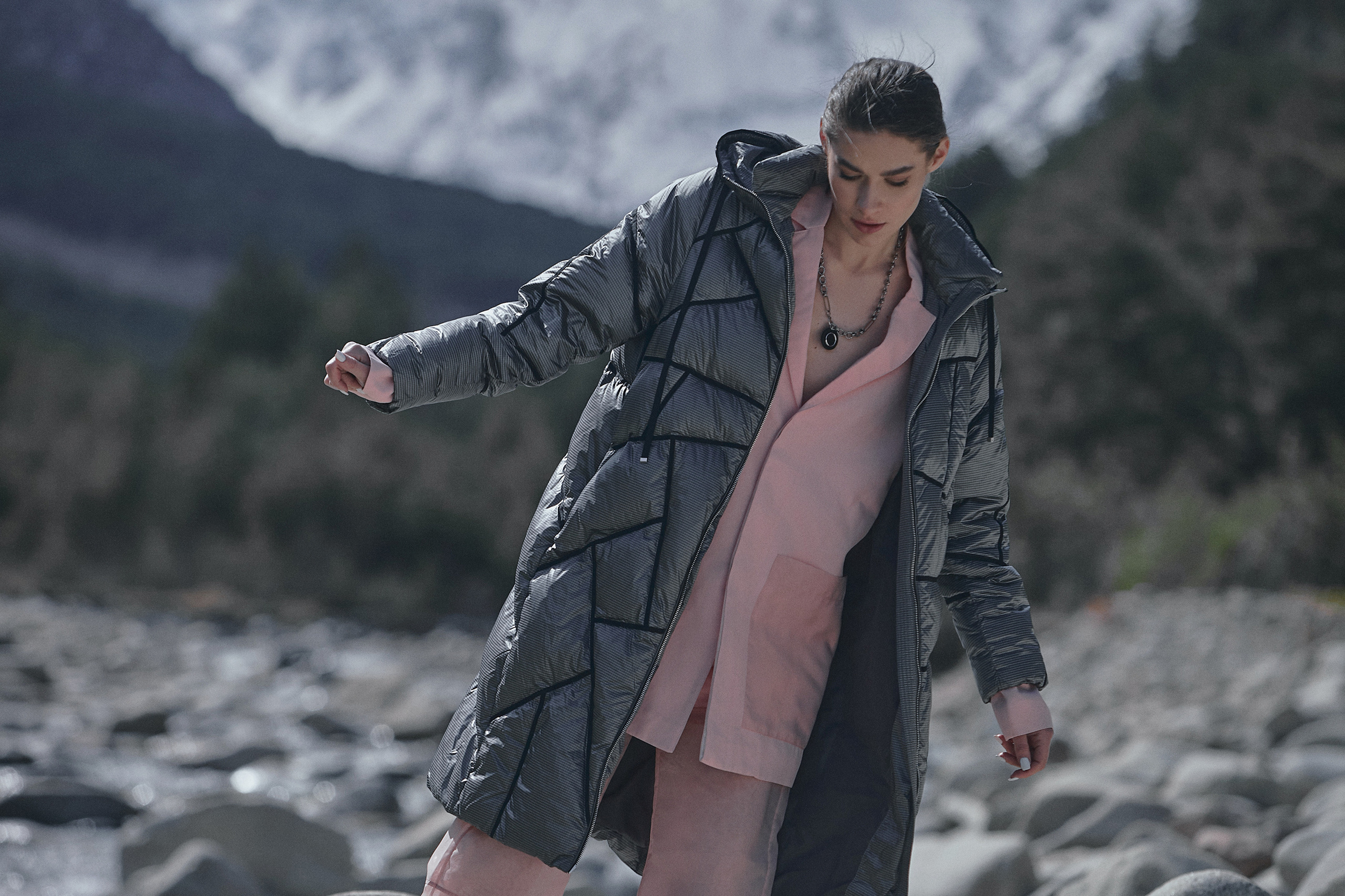 Имиджевая съемка для брендов в горах. Фотограф Продюсер в горах КБР / Москва  Нальчик Горы