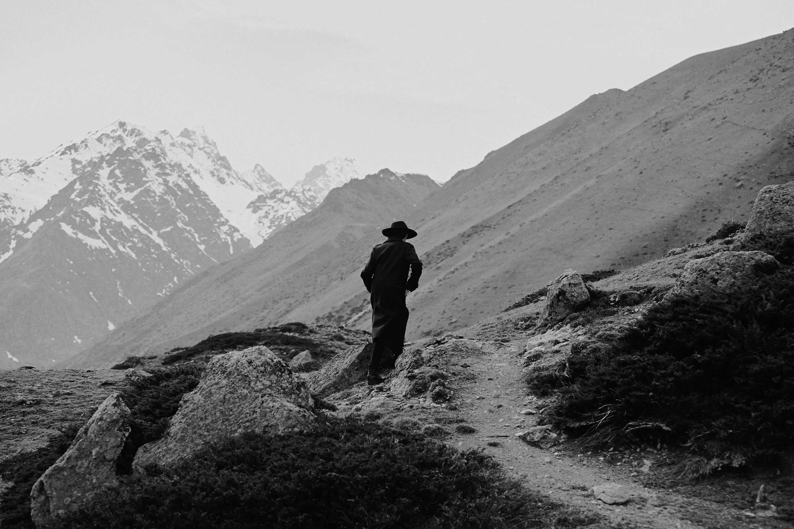 Фотосессия в горах Кабардино-Балкарии. Фотограф Продюсер в горах КБР / Москва  Нальчик Горы