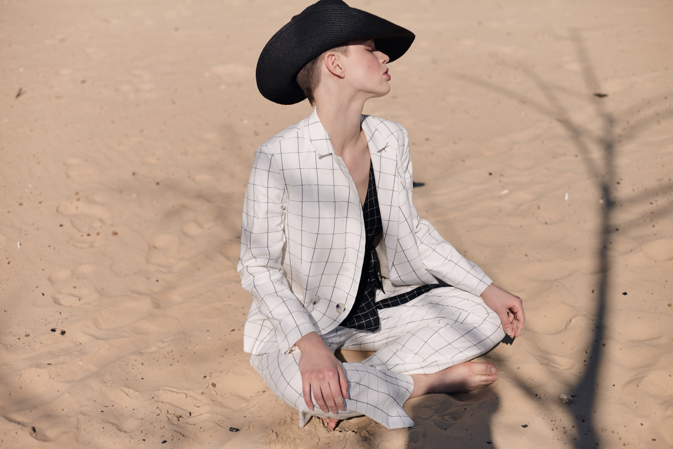 Съемка лукбука для бренда одежды. Фотограф Продюсер в горах КБР / Москва  Нальчик Горы