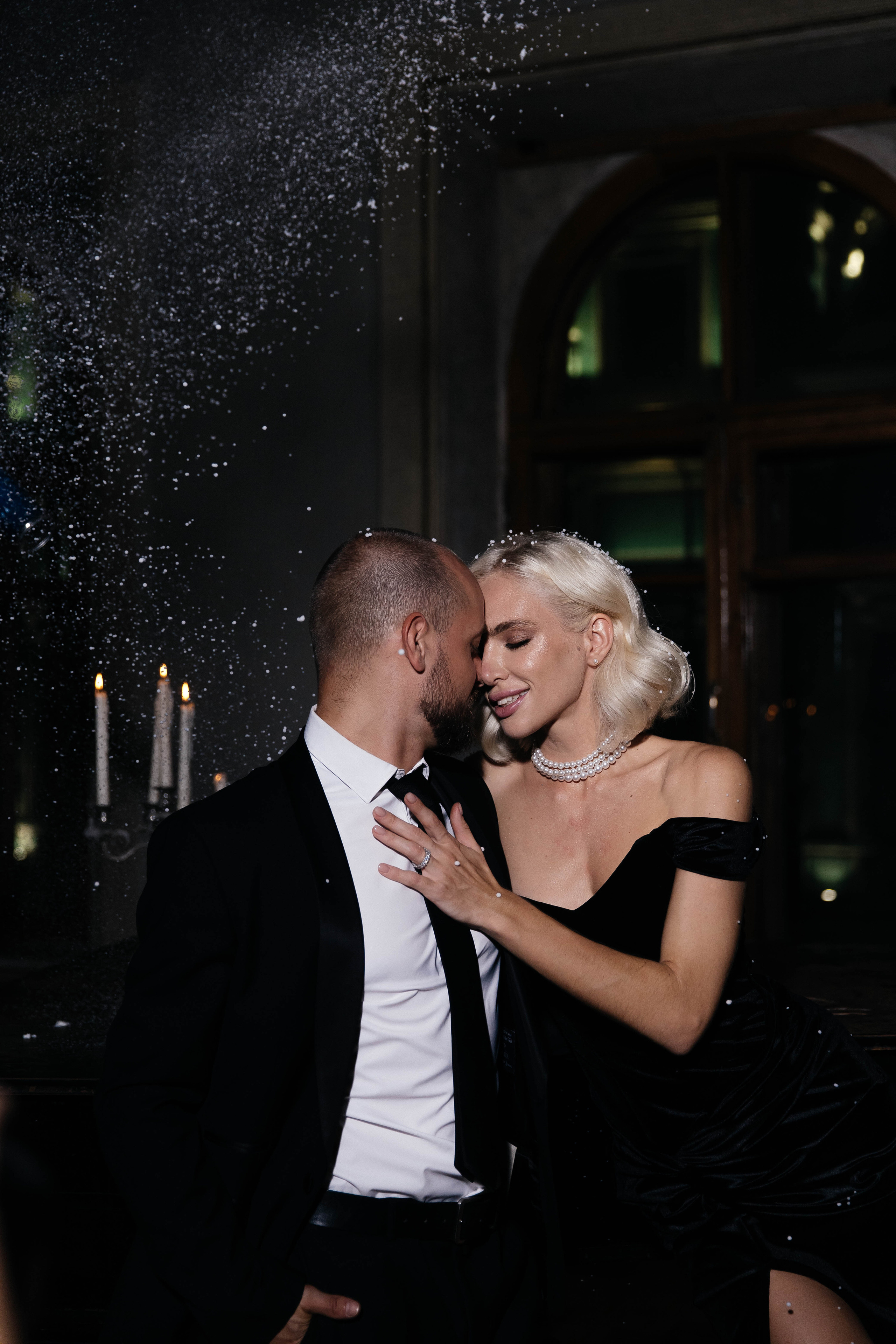 Ночная съемка в усадьбе. Фотограф индивидуальных женских портретов и LOVEstory в Москве