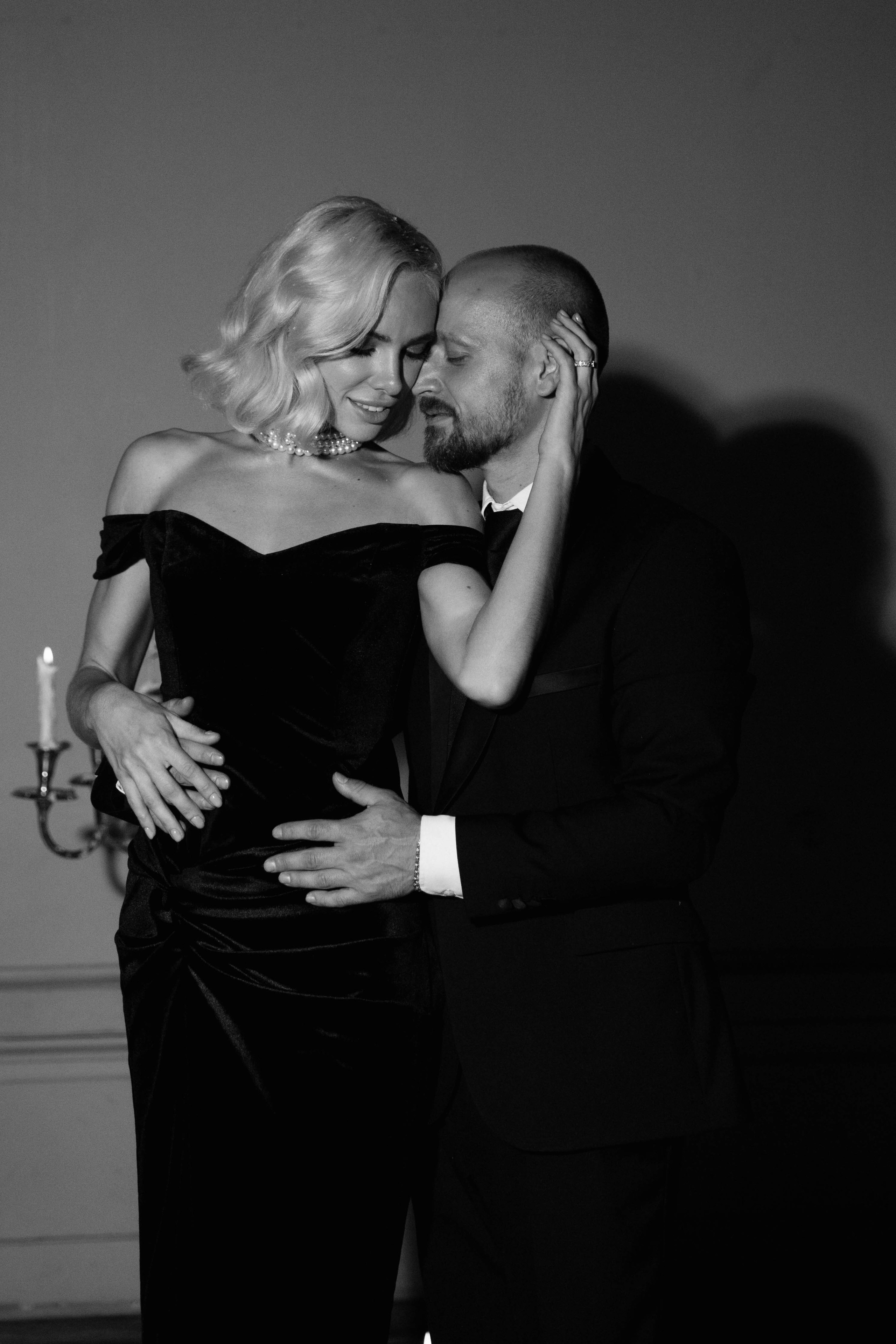 Ночная съемка в усадьбе. Фотограф индивидуальных женских портретов и LOVEstory в Москве