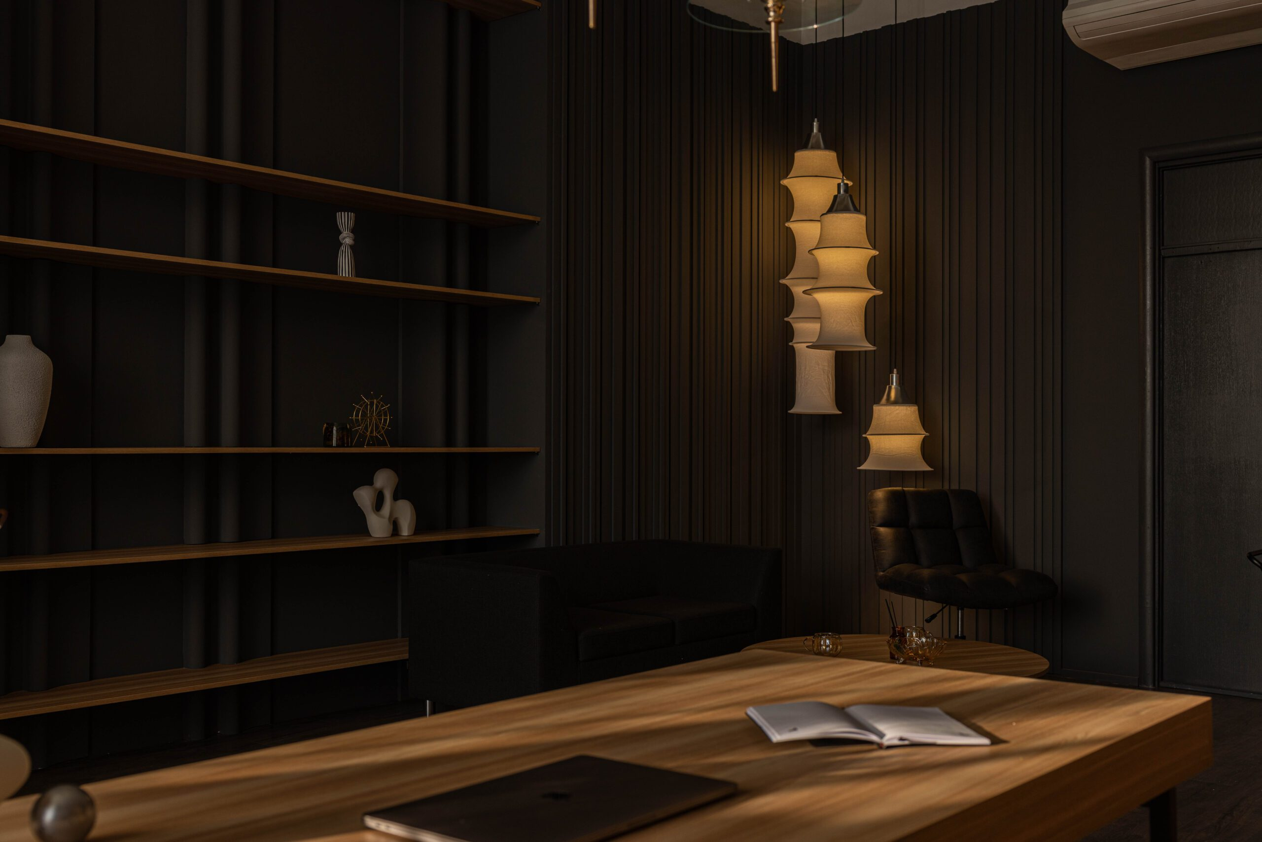 Photohub залы для съемки бизнес-контента. Фотограф в Минске Людмила Дутко