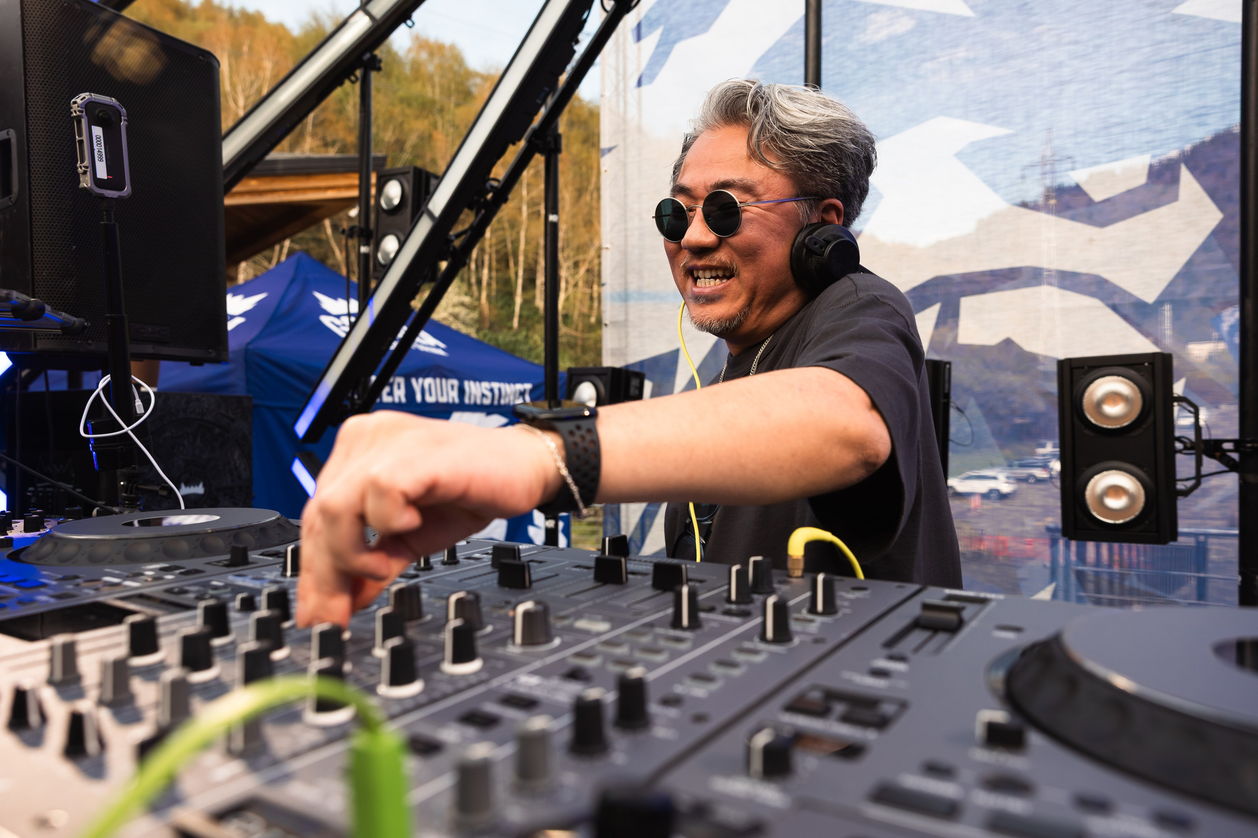 GORILLA GROOVE STAGE IMBA CAMP 5. Gorillaenergymedia