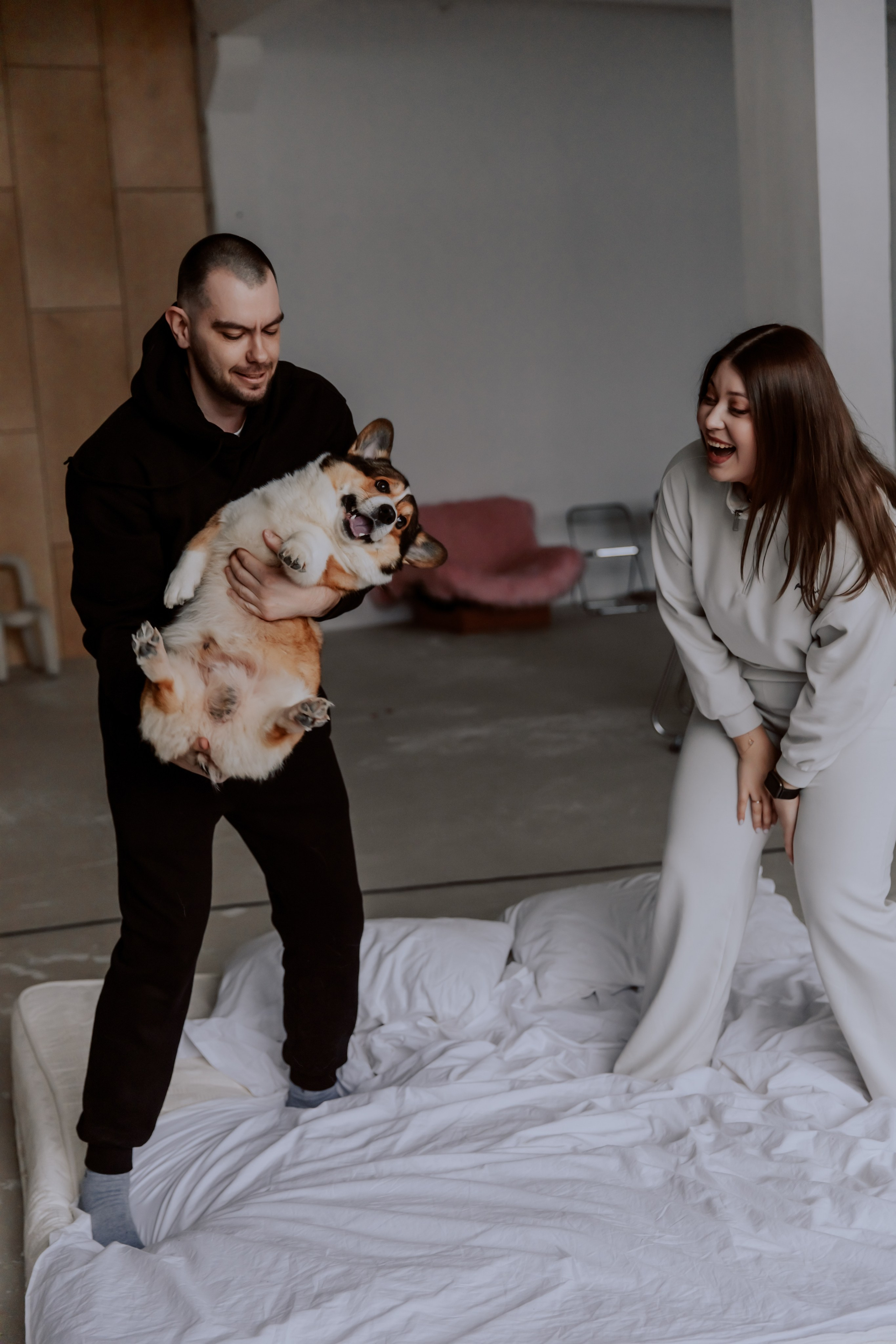 Саша, Илья и песик Кураж. Фотограф, который снимает любовь в Санкт-Петербурге и Череповце