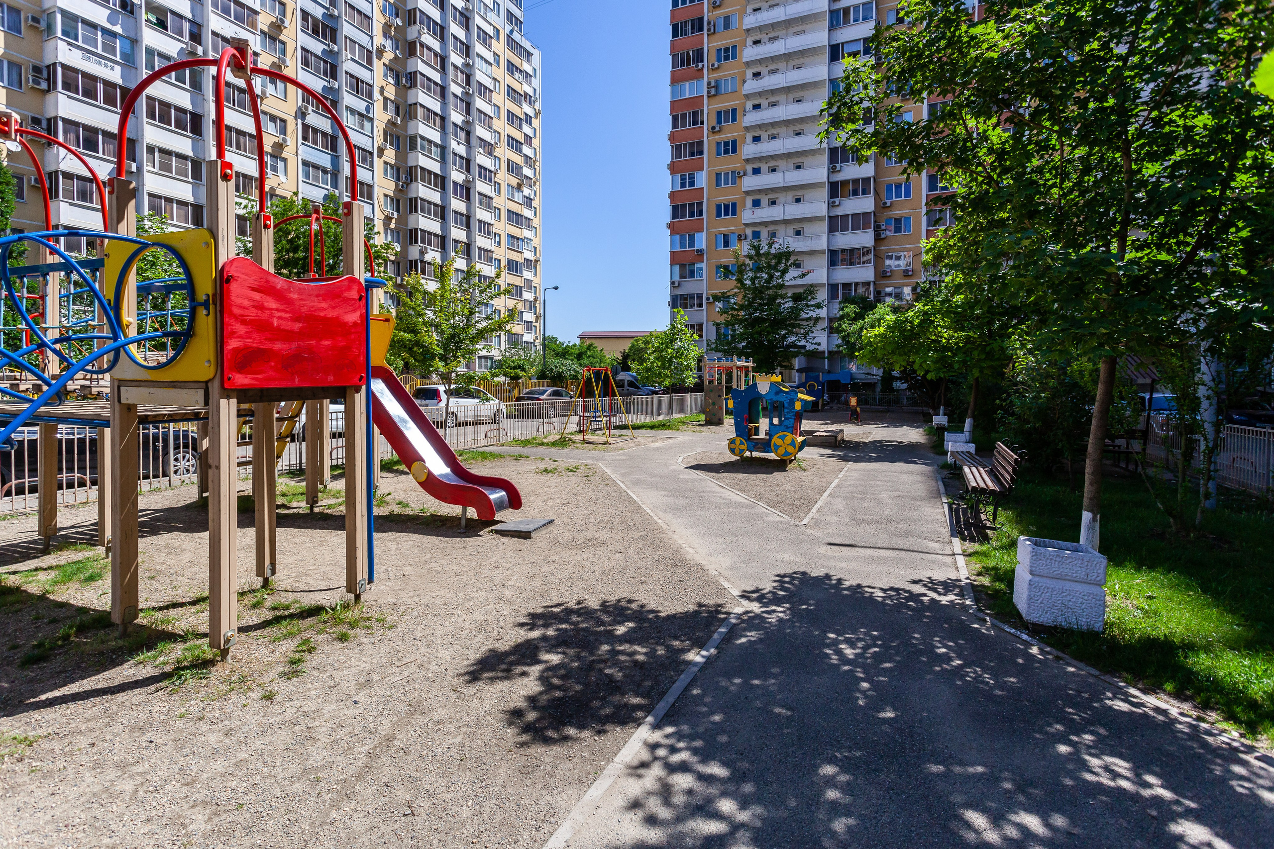 ***. Фотограф Денис Денисов