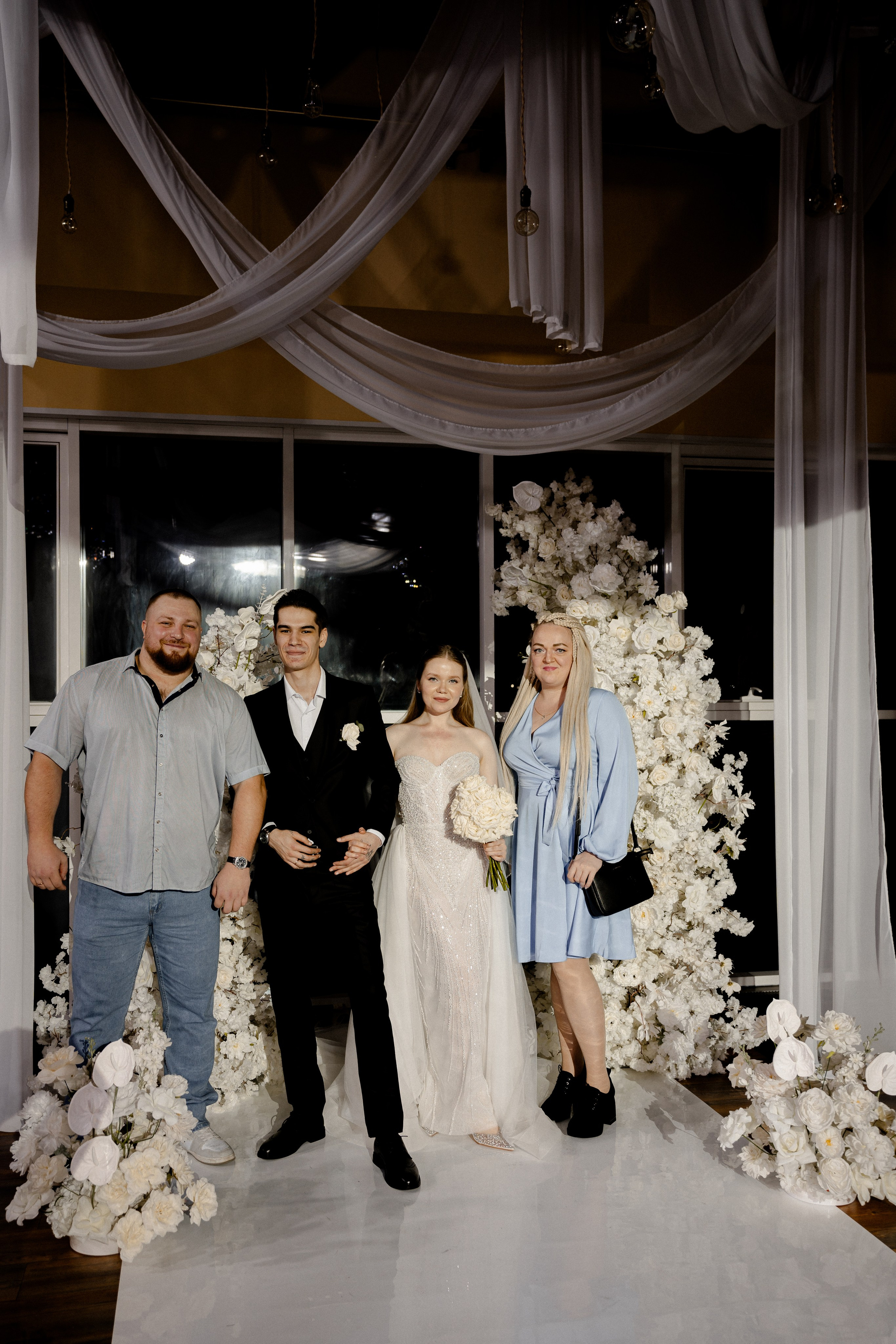 СВАДЕБНАЯ СЬЕМКА СБОРОВ В ОТЕЛЕ И ВЫЕЗД НА ЦЕРЕМОНИЮ (СНЯТО В СИБИРЕ В НИЖНЕВАРТОВСКЕ). Профессиональный фотограф, Санкт-Петербург — Виктория Богомолова