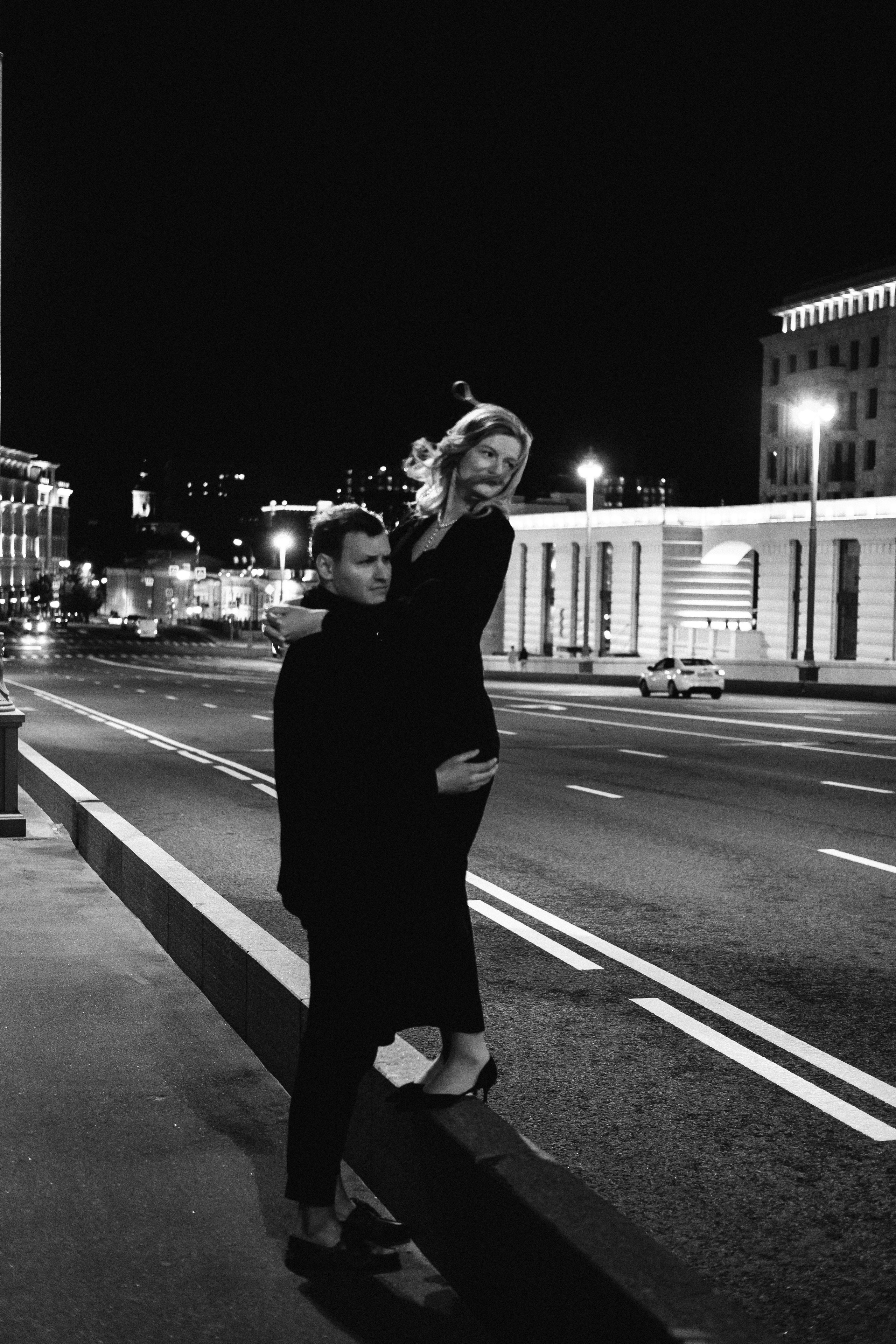 По ночному городу. Свадебный фотограф Александра Тюлякова