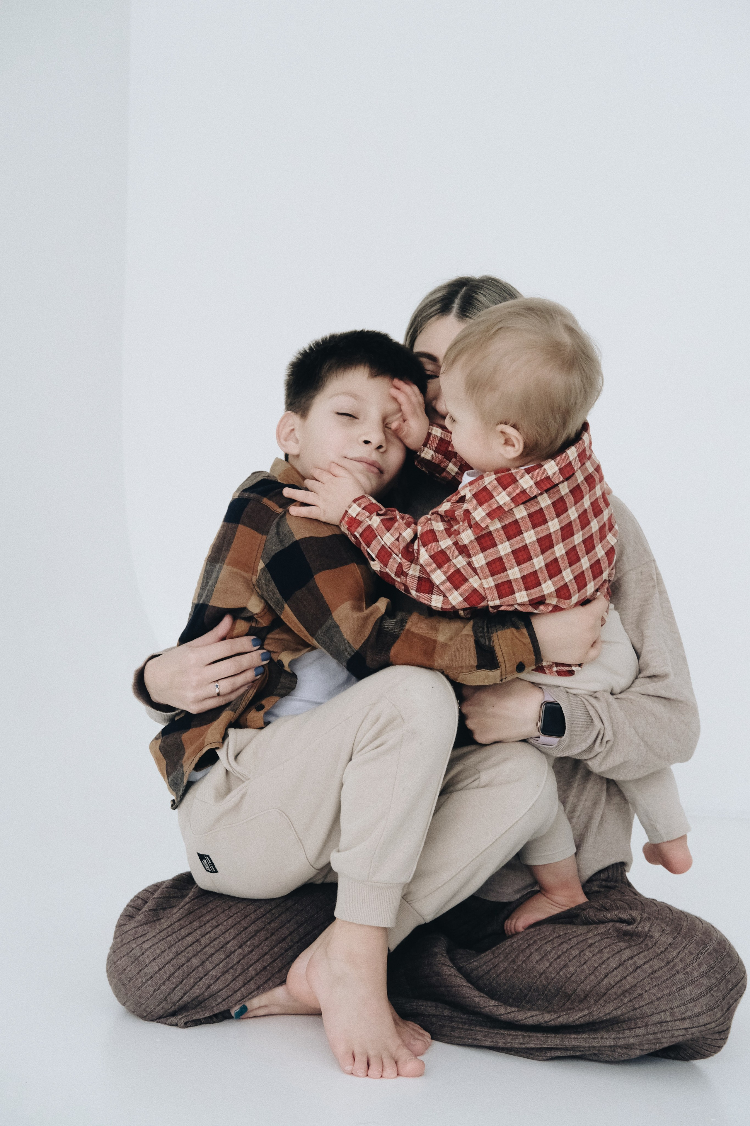 КАТЯ С ПАРНЯМИ. КРИСТИНА ГУСЬКОВА