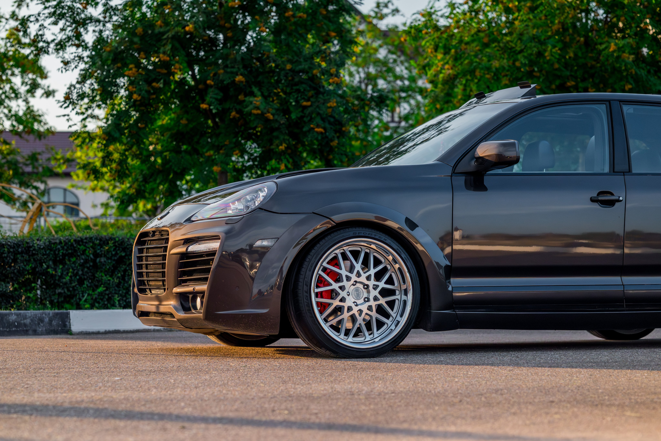 WHYNOT'25. Автомобильный фотограф Александра Рузиева aka Ju1cyFlex