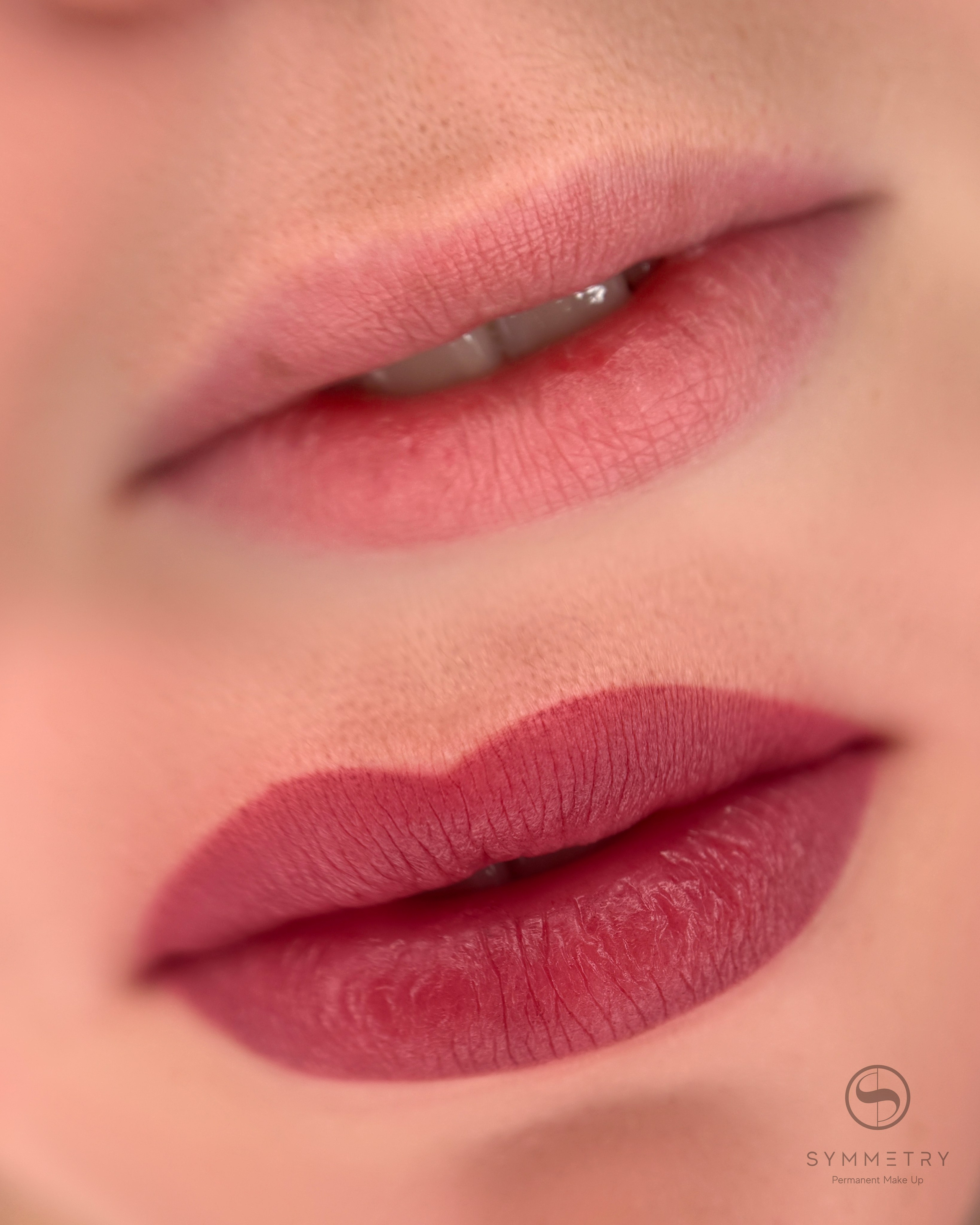Лена. Студия перманентного макияжа, косметологии и массажа SYMMETRY в Москве, м. Киевская