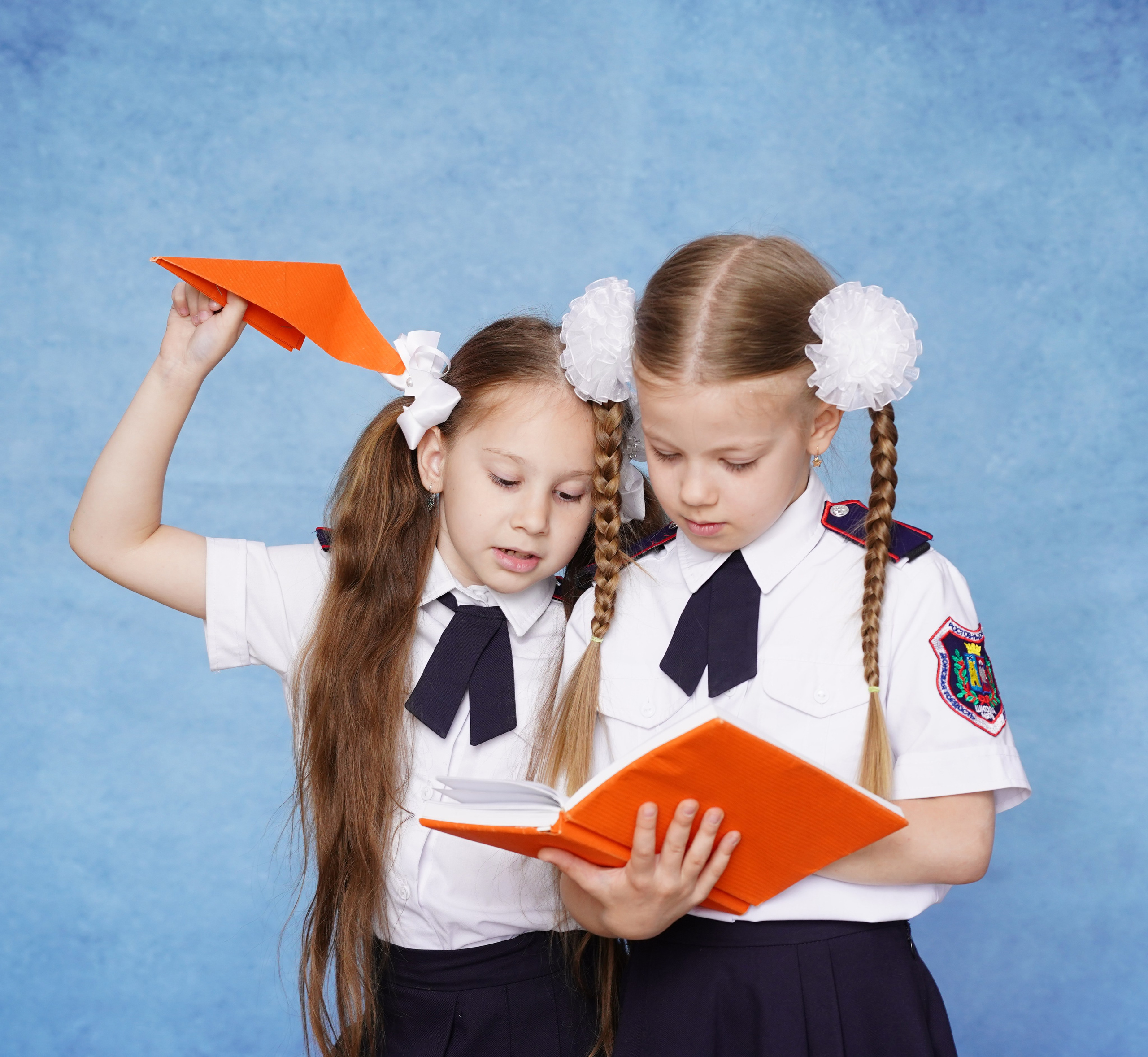 1 кл / мелкие группы //. MEMENTO.Выпускные альбомы, школьные, юбилейные и другие книги. Ростов-на-Дону