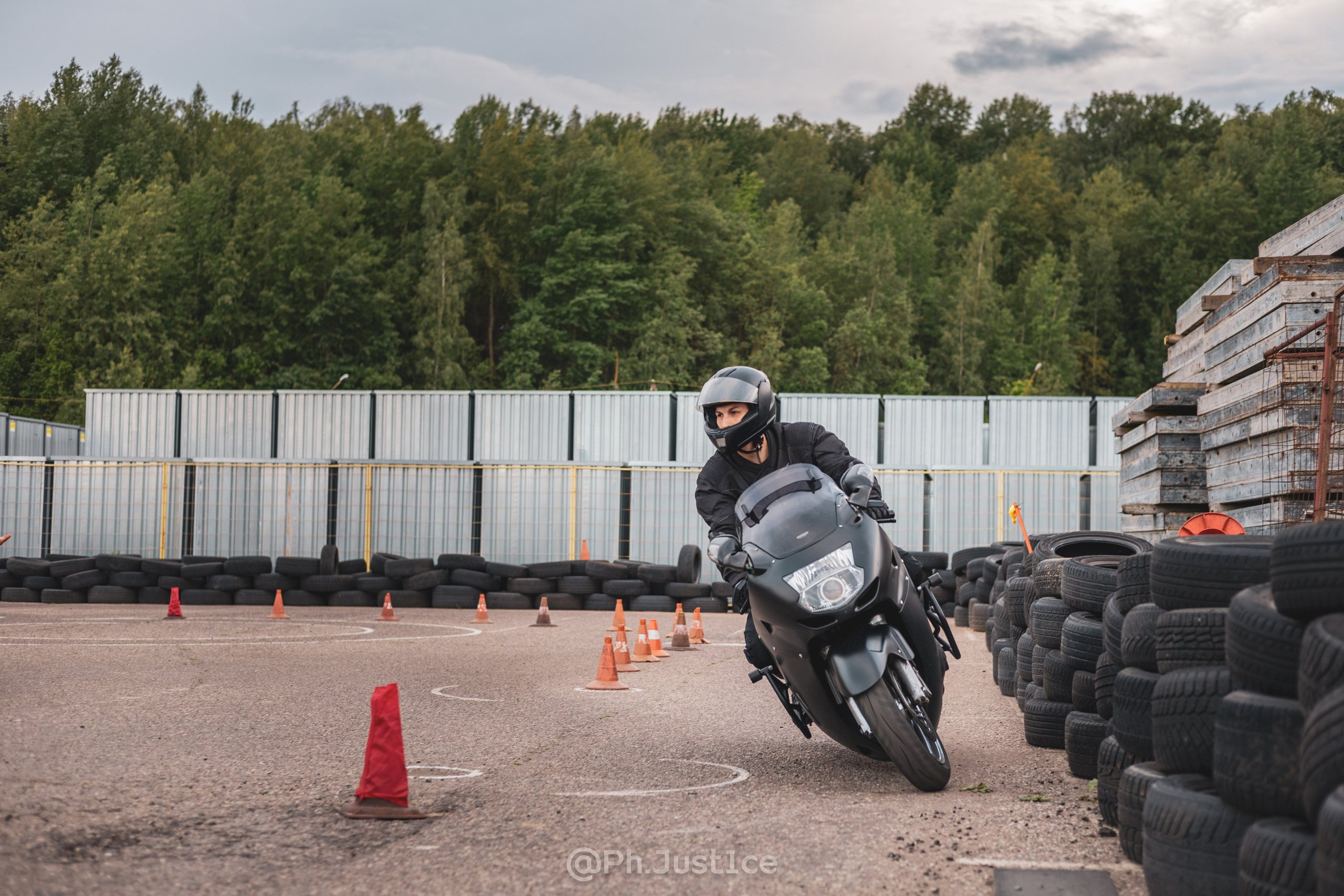 Moto Gymkhana — Лучшие фото с мото-соревнований | Максим Ремизевич. Maxim Remizevich | Photographer