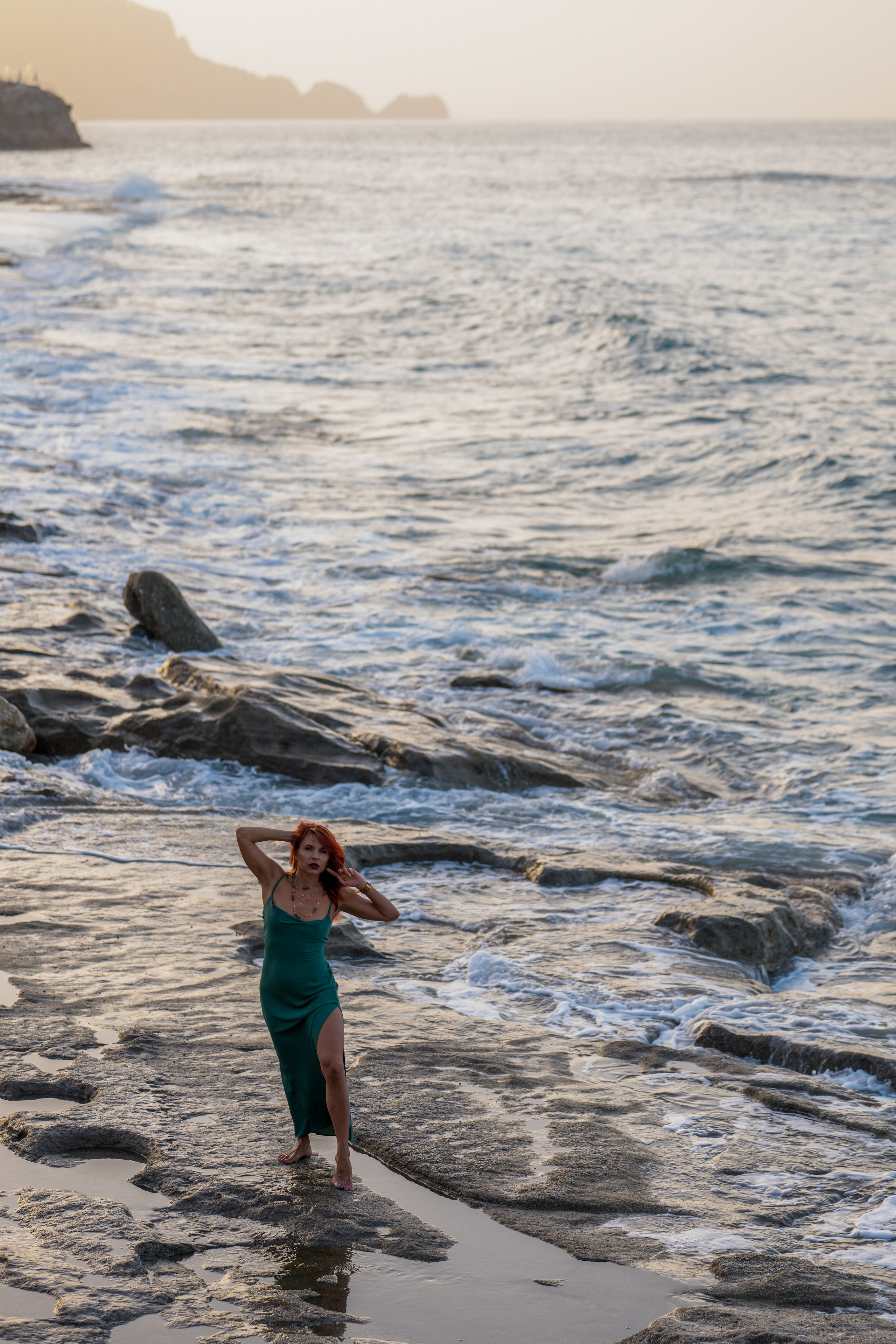 Индивидуальная фотосессия на пляже Улаш, Алания. Профессиональный фотограф в Турции Анталии Кемере Сиде Белеке Алании