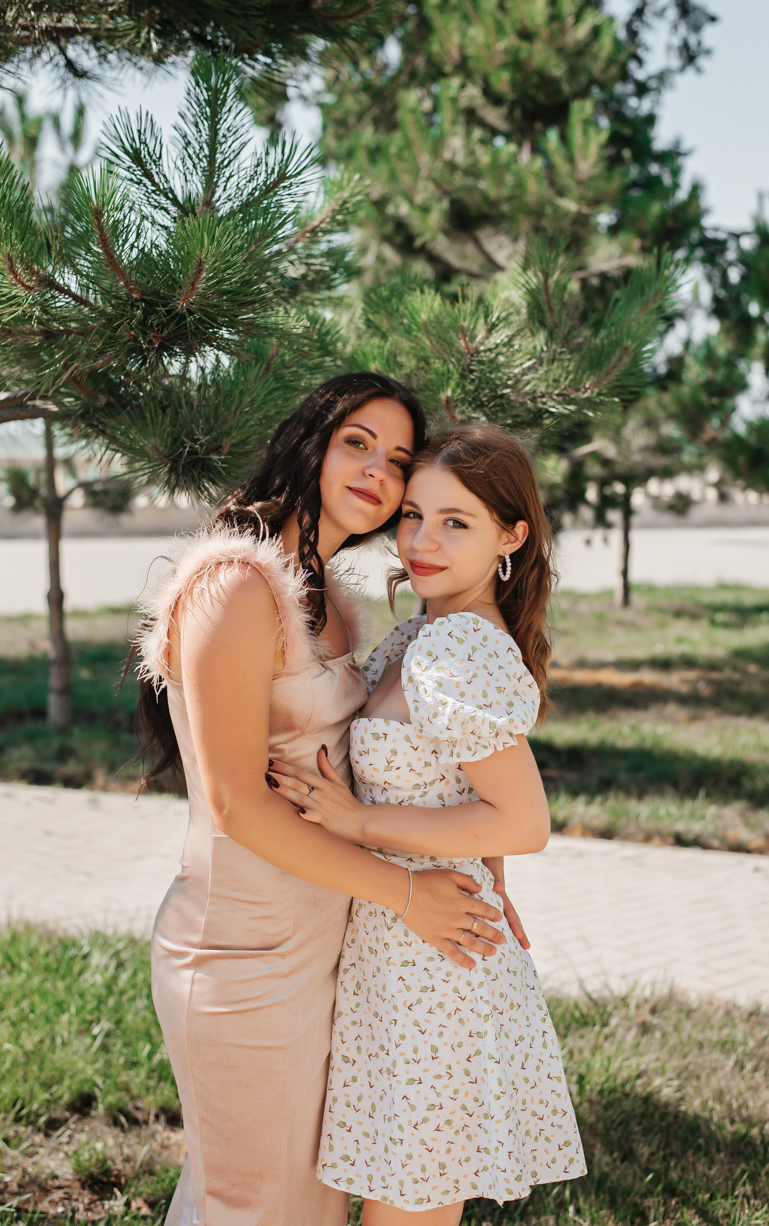 Прогулка на набережной. Детский и семейный фотограф выпускной альбом Приморско-Ахтарск