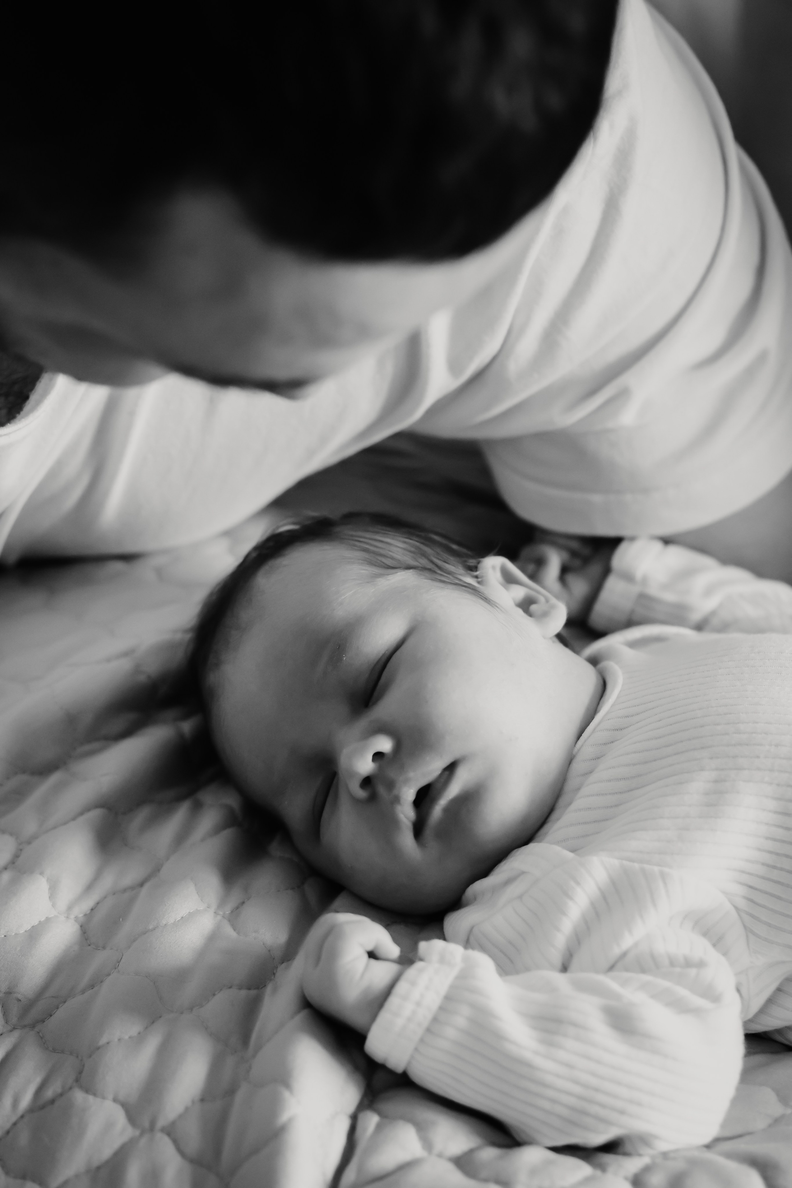 Домашняя семейная фотосессия с новорожденным. Фотограф в Екатеринбурге Пойгина Елена