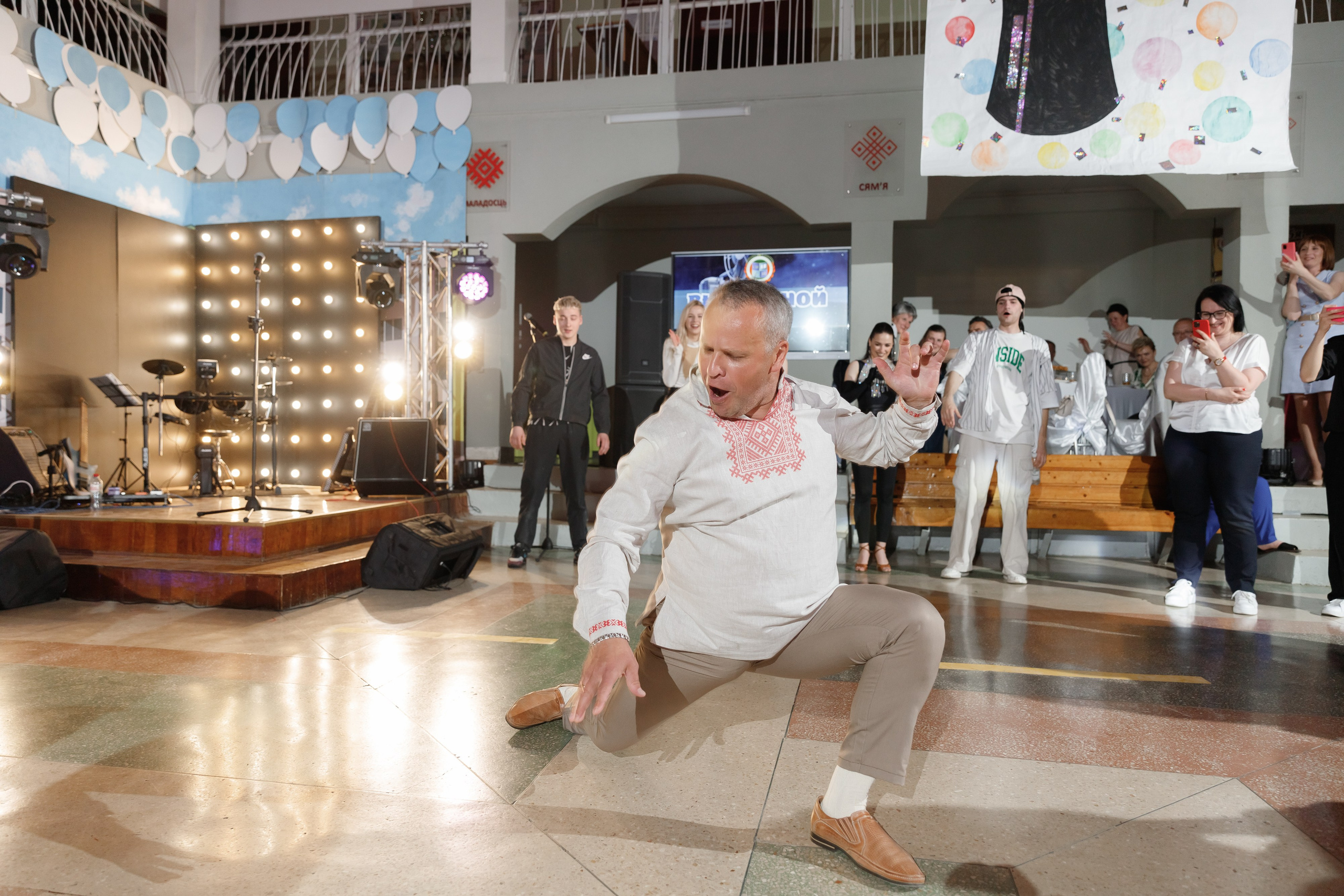 Школьный выпускной 2023 год в Минске. Свадебный фотограф в Минске/Беларуси Сергей Спиридонов