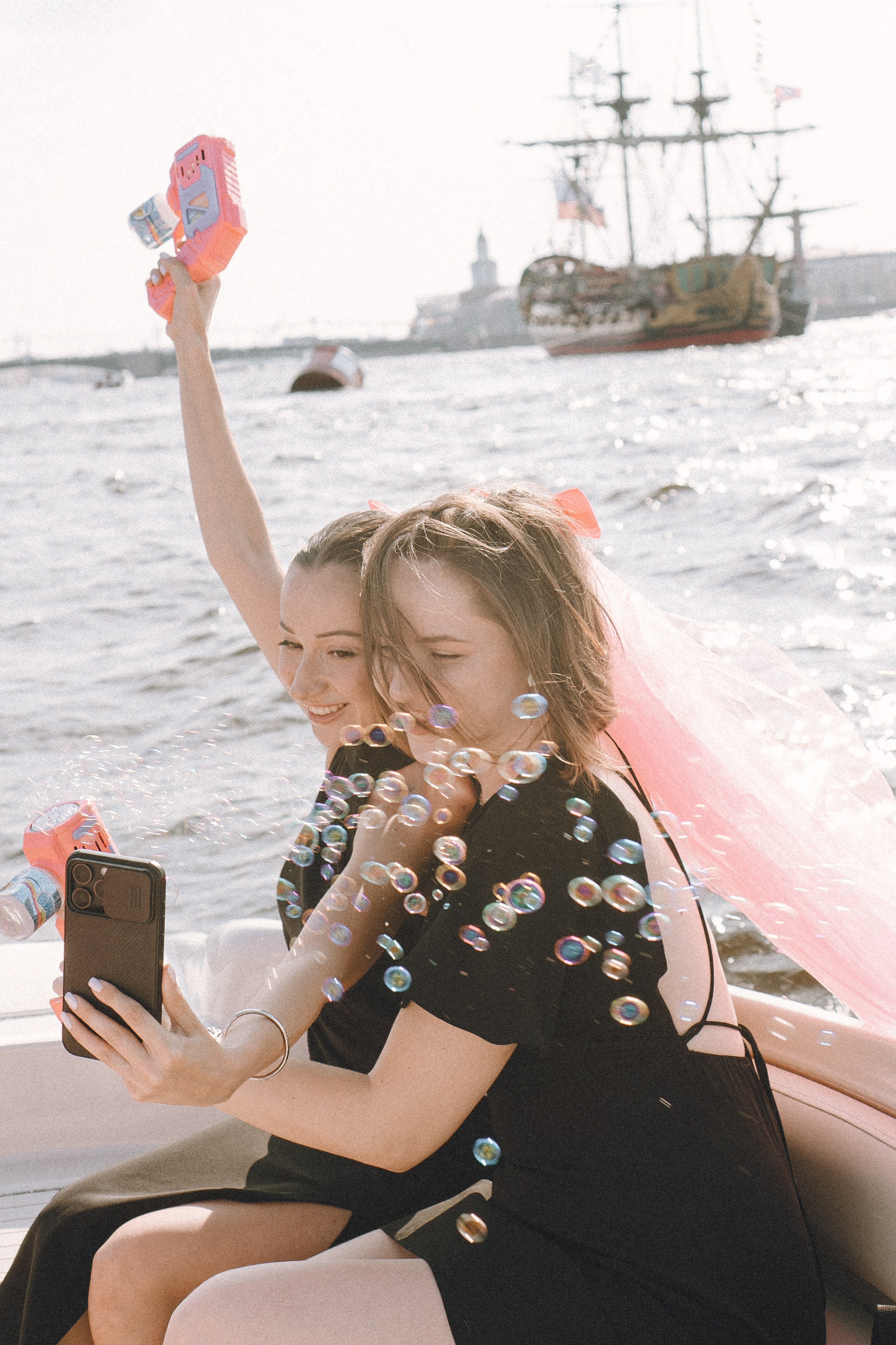 ДЕВИЧНИК НА КАТЕРЕ. Профессиональный фотограф, Санкт-Петербург — Виктория Богомолова