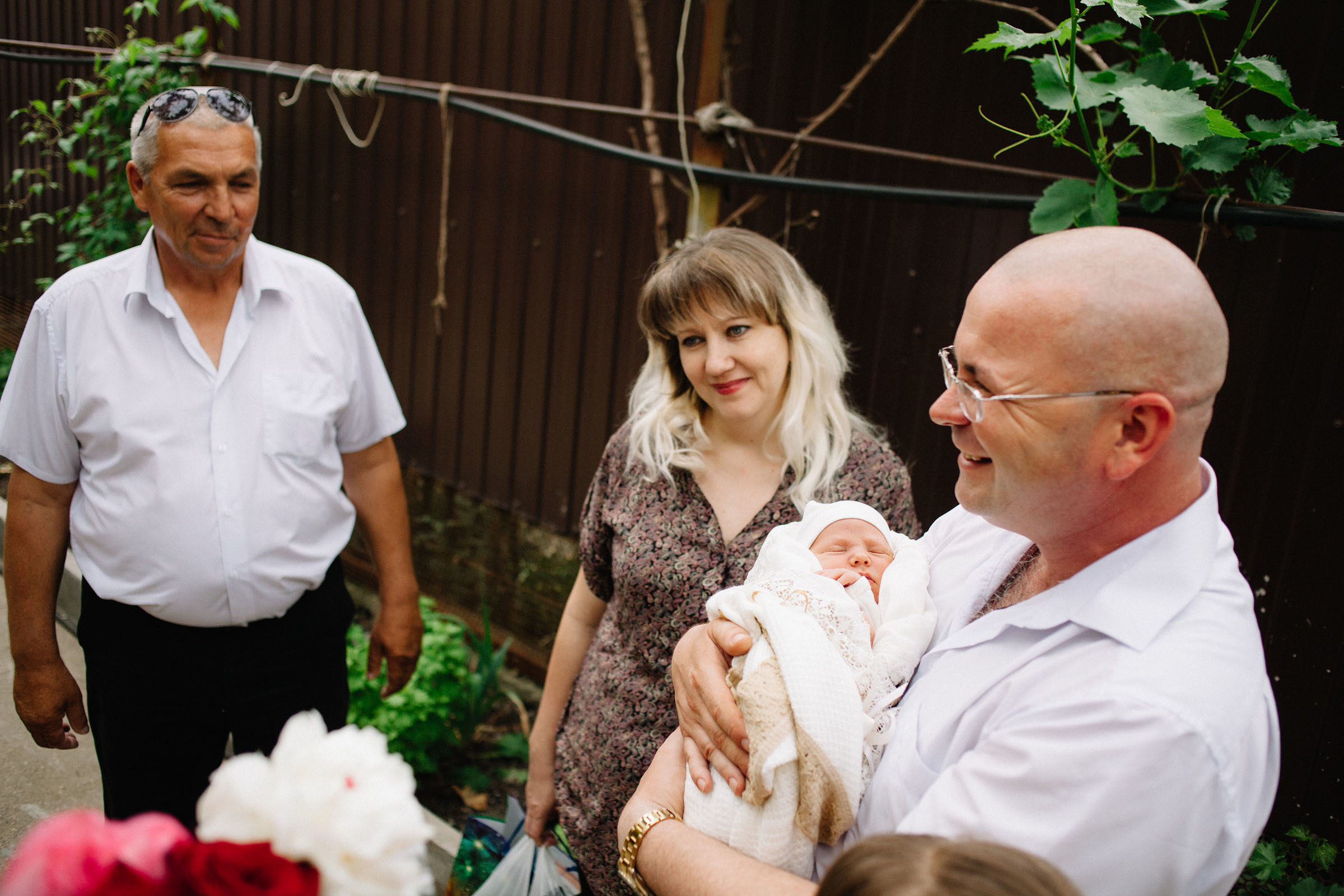 Выписка из род. дома. Семейный и свадебный фотограф в Майкопе Михаил Мартиросян