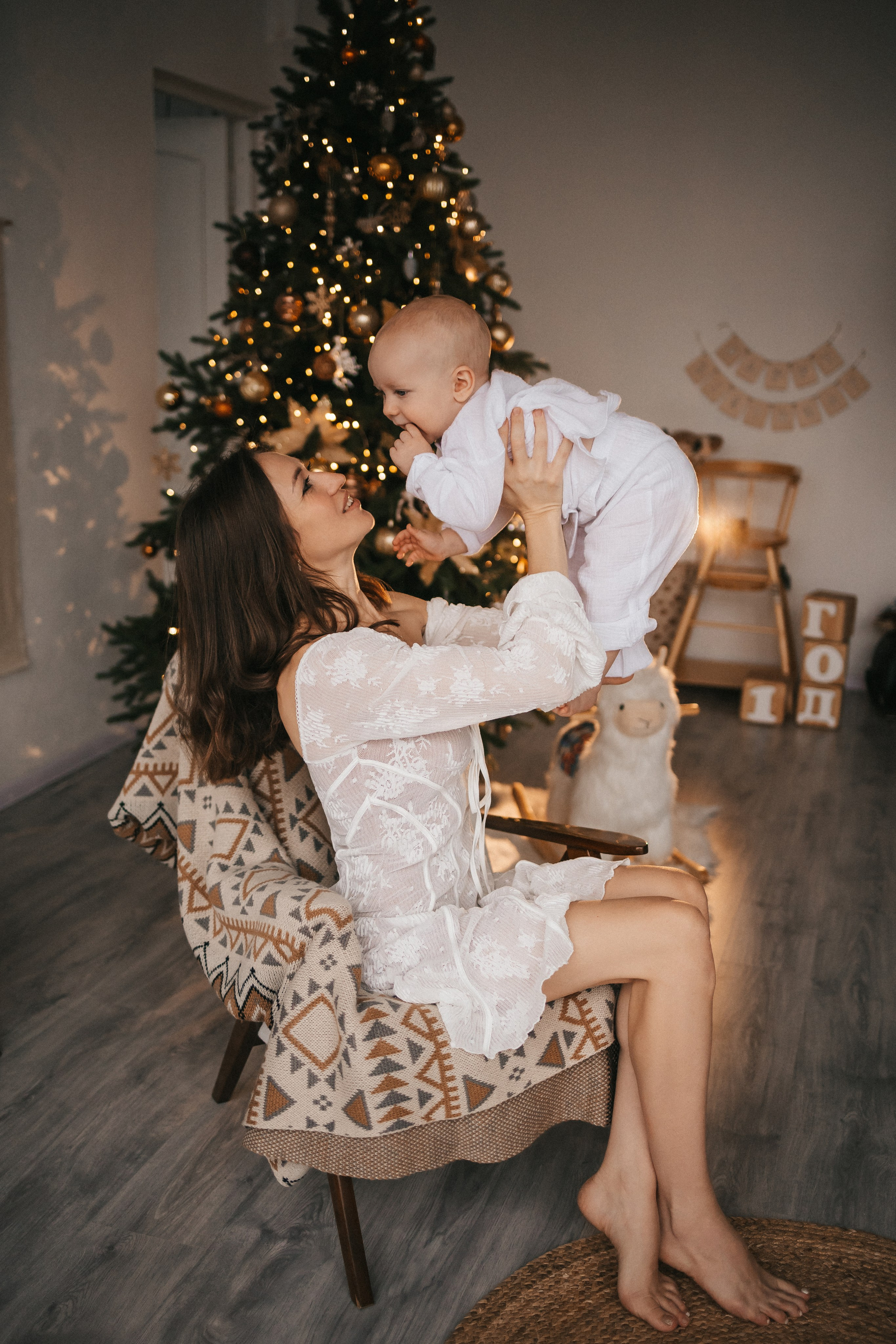 Саше 1 годик в новогодних локациях. Фотограф Нижний Новгород