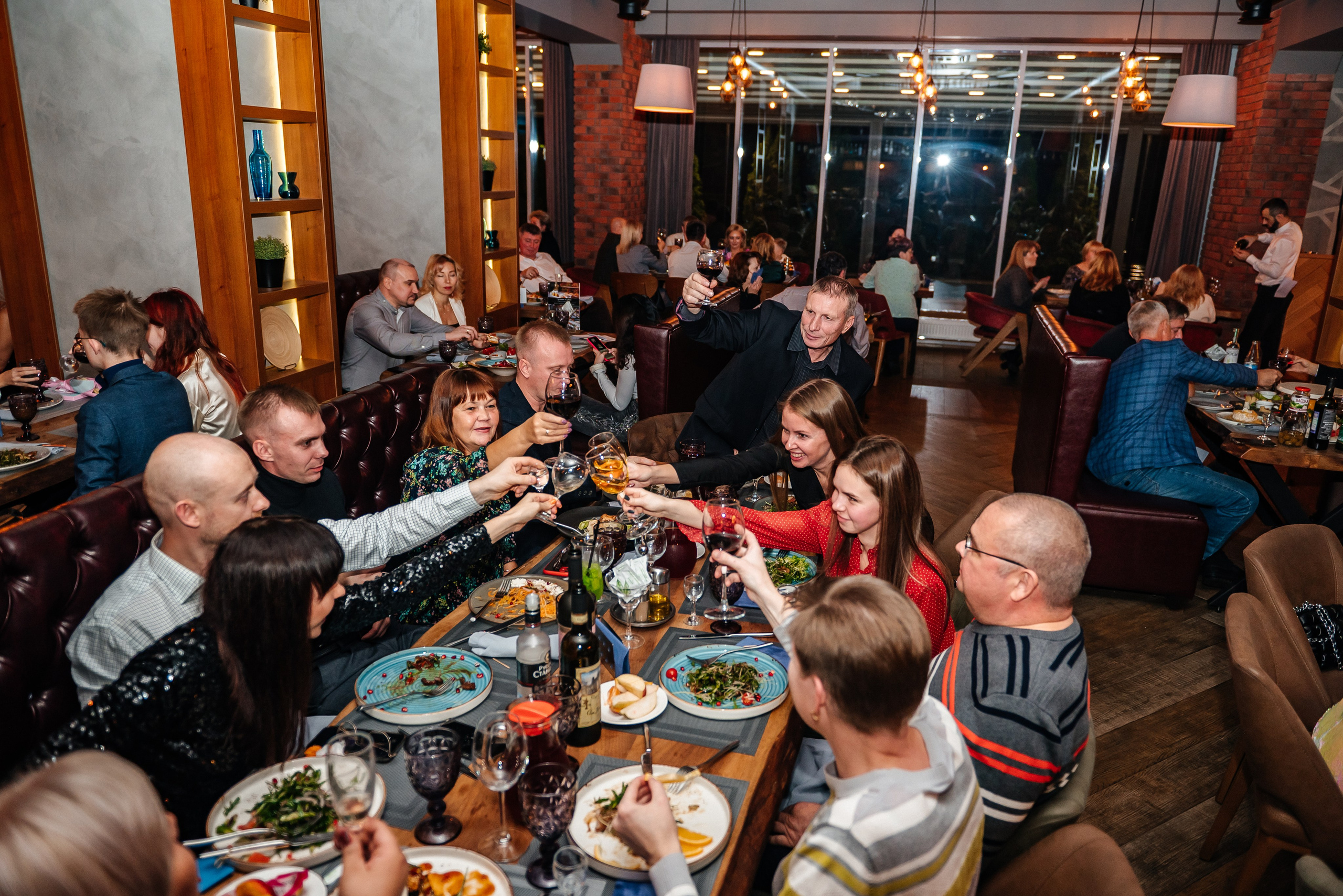 Ресторану Бакинский бульвар № 1 5лет. Свадебный и семейный фотограф в Дзержинске Екатерина Шулакова