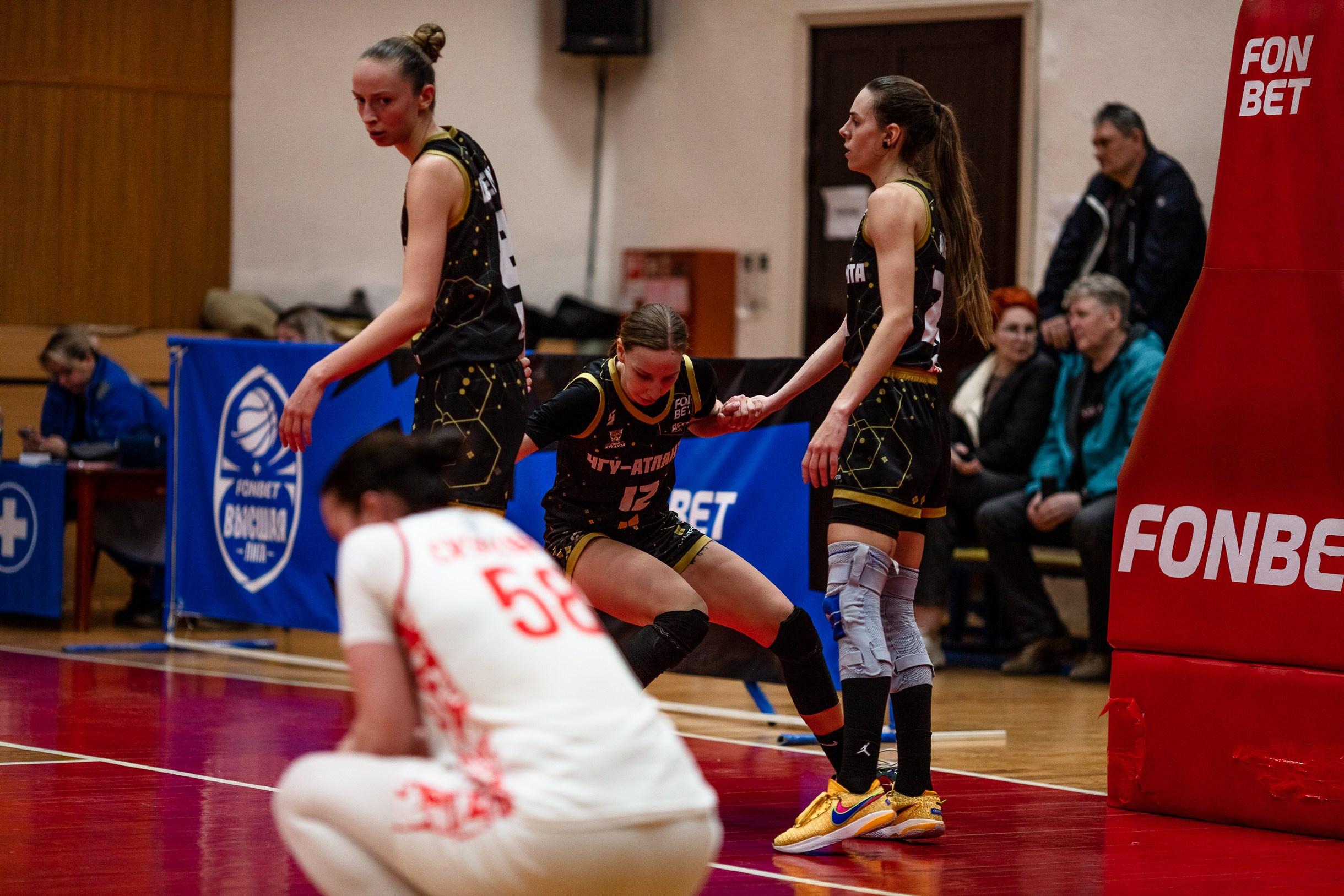 БК Юность — ЧГУ-Атланта / 3 игра. Фотография