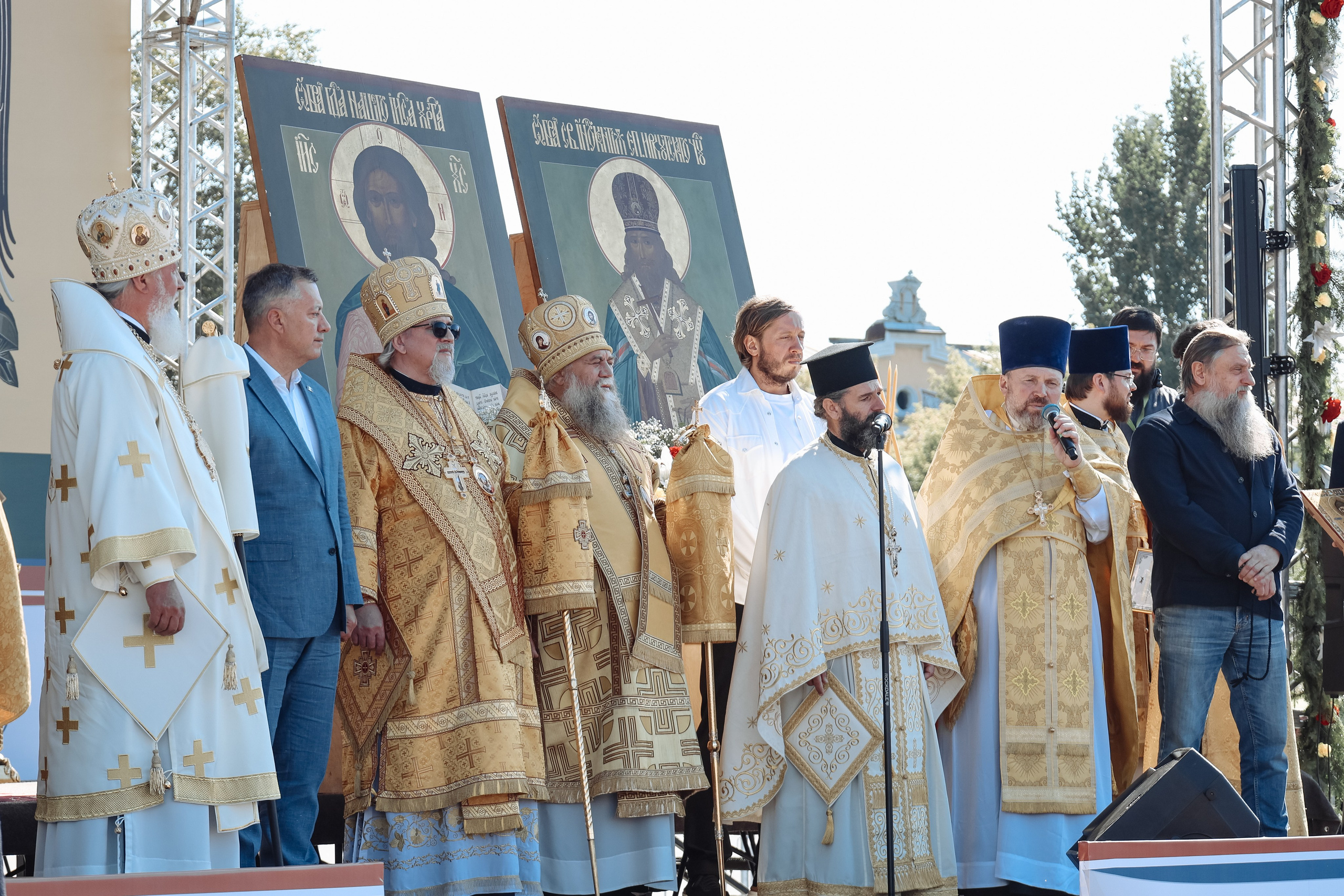 Крестный ход и общегородская Божественная литургия, Иркутск, 6 сентября 2026. Семейный и церковный фотограф в Иркутске НАТАЛЬЯ УСОЛЬЦЕВА