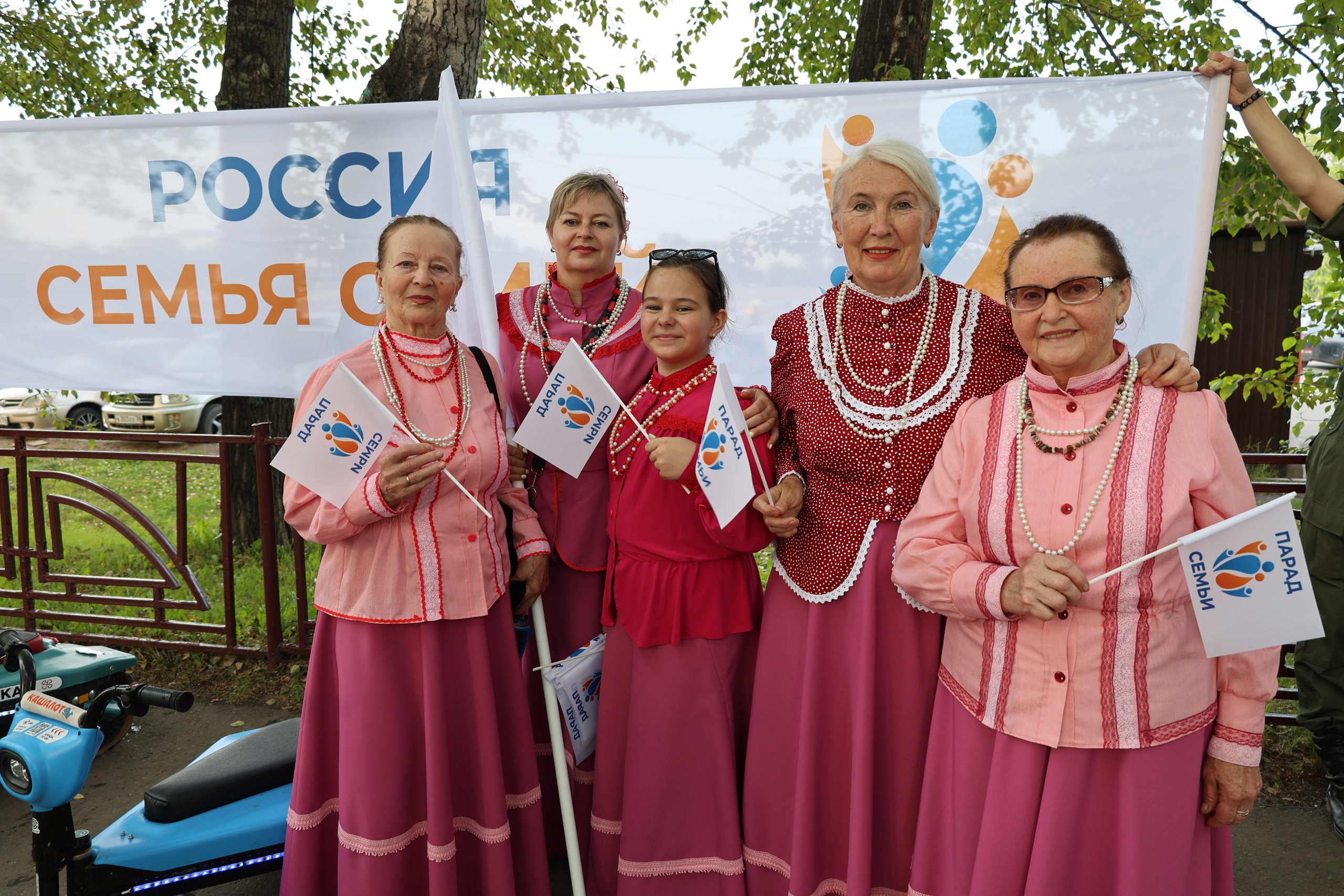 Парад семей, 9 июля 2026. Семейный и церковный фотограф в Иркутске НАТАЛЬЯ УСОЛЬЦЕВА