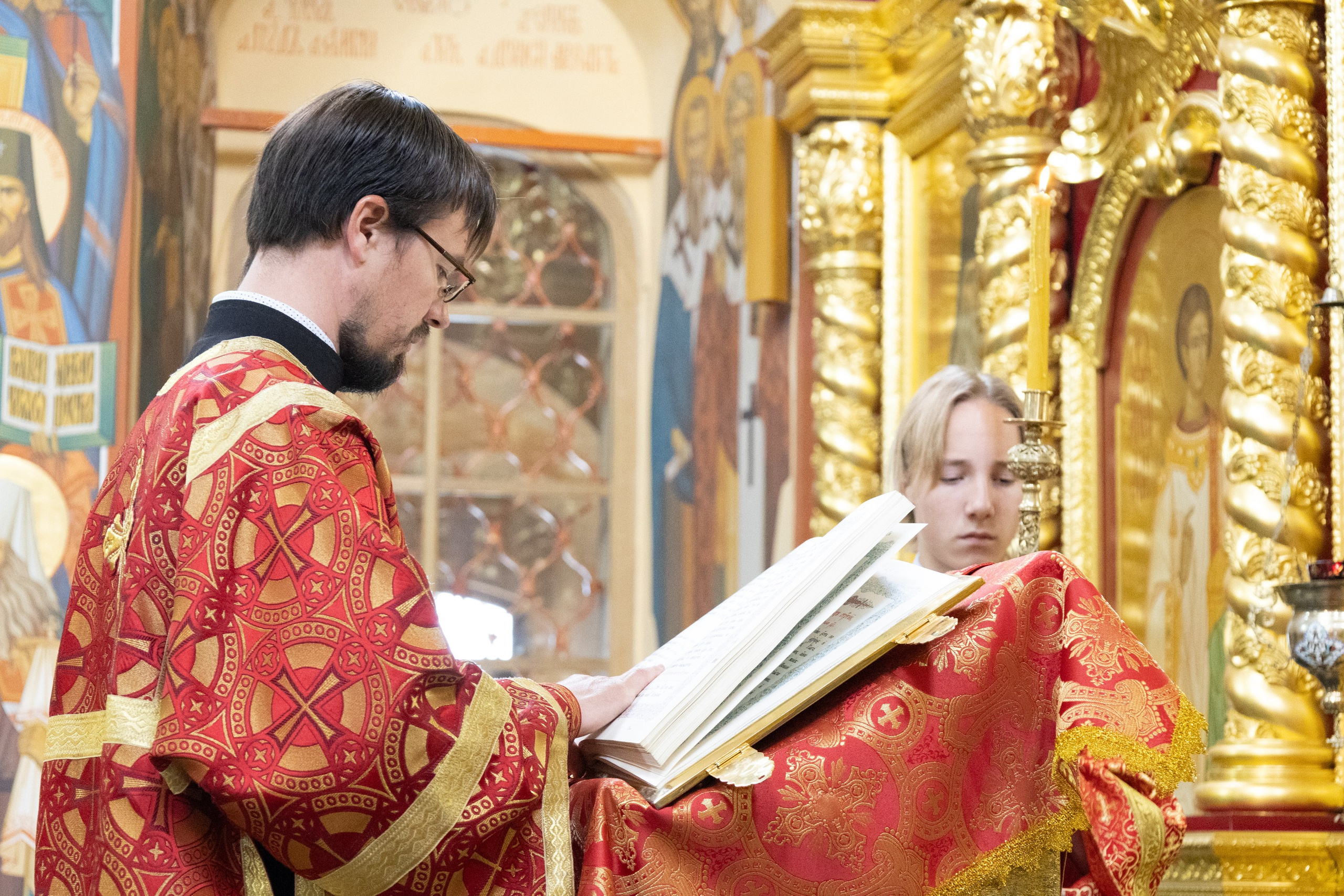 Божественная литургия в день памяти равноапостольного великого князя Владимира, 28 июля 2026. Семейный и церковный фотограф в Иркутске НАТАЛЬЯ УСОЛЬЦЕВА